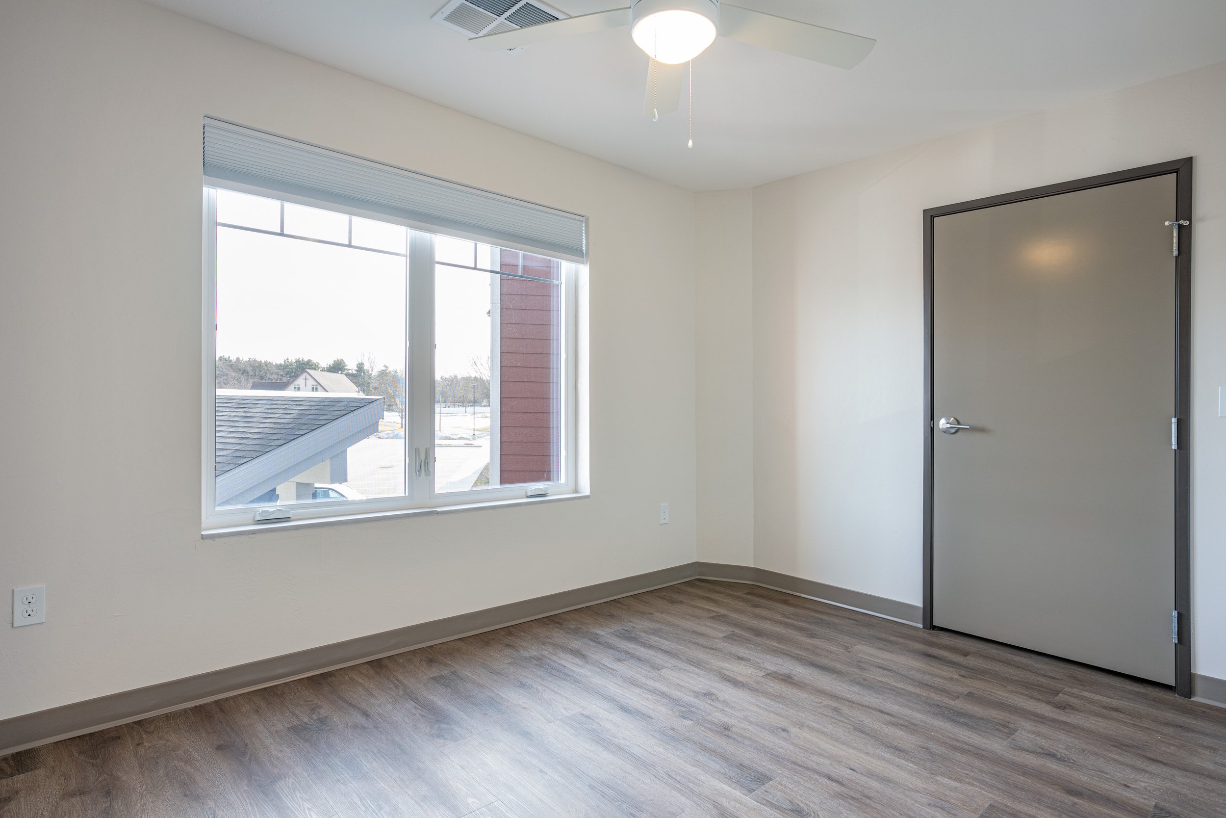 Bedroom 2-3.jpg