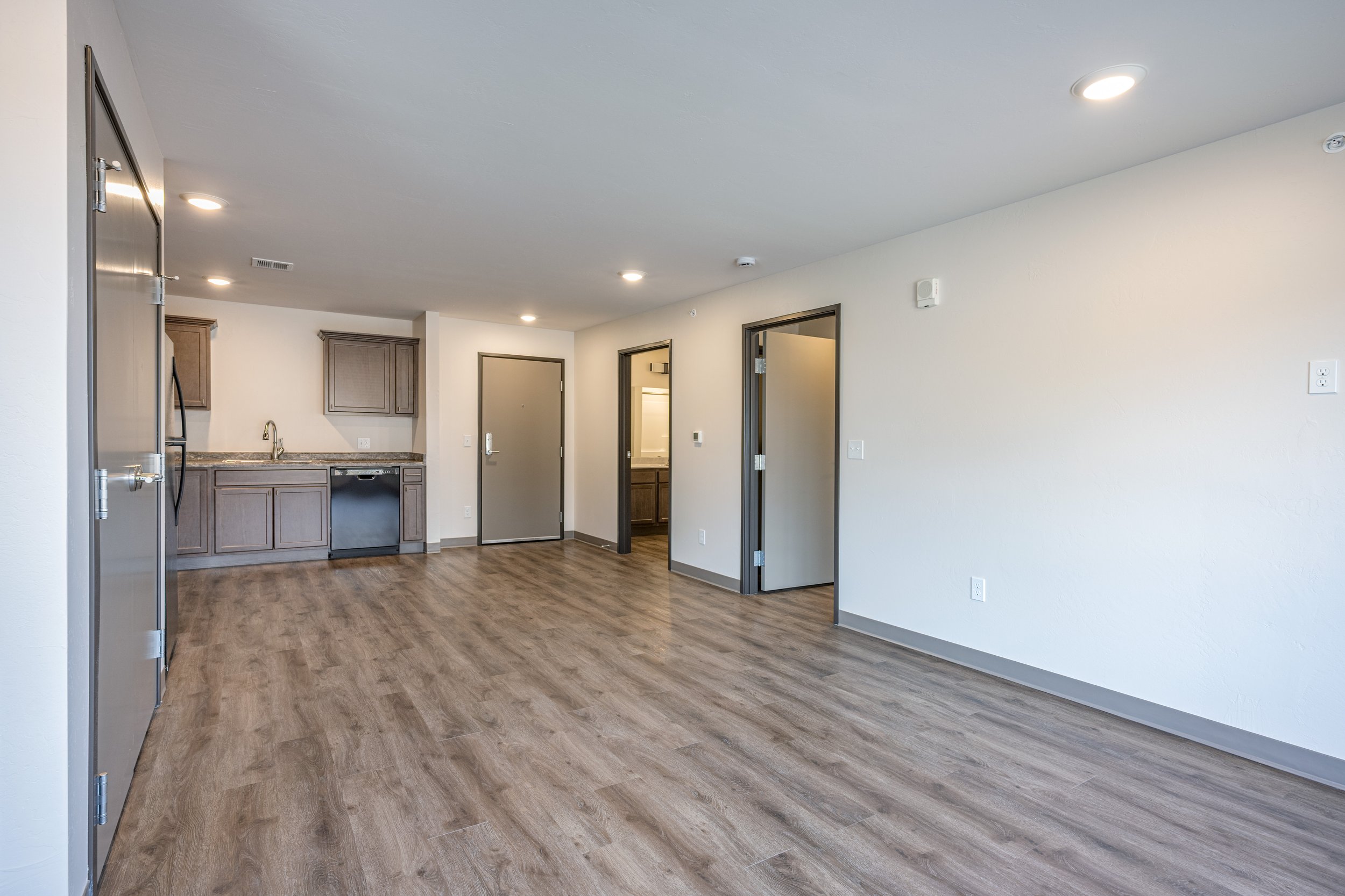 Living Room 1-3.jpg