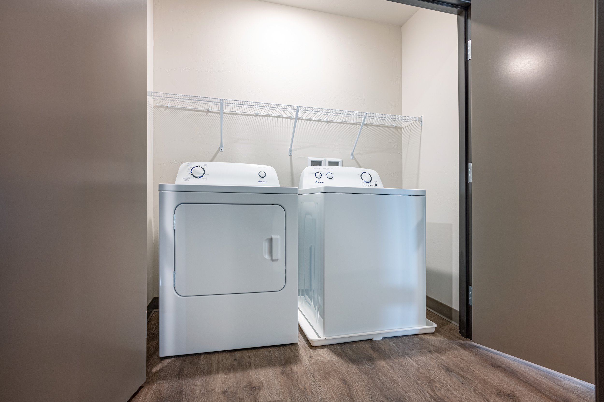 Laundry 1-1.jpg