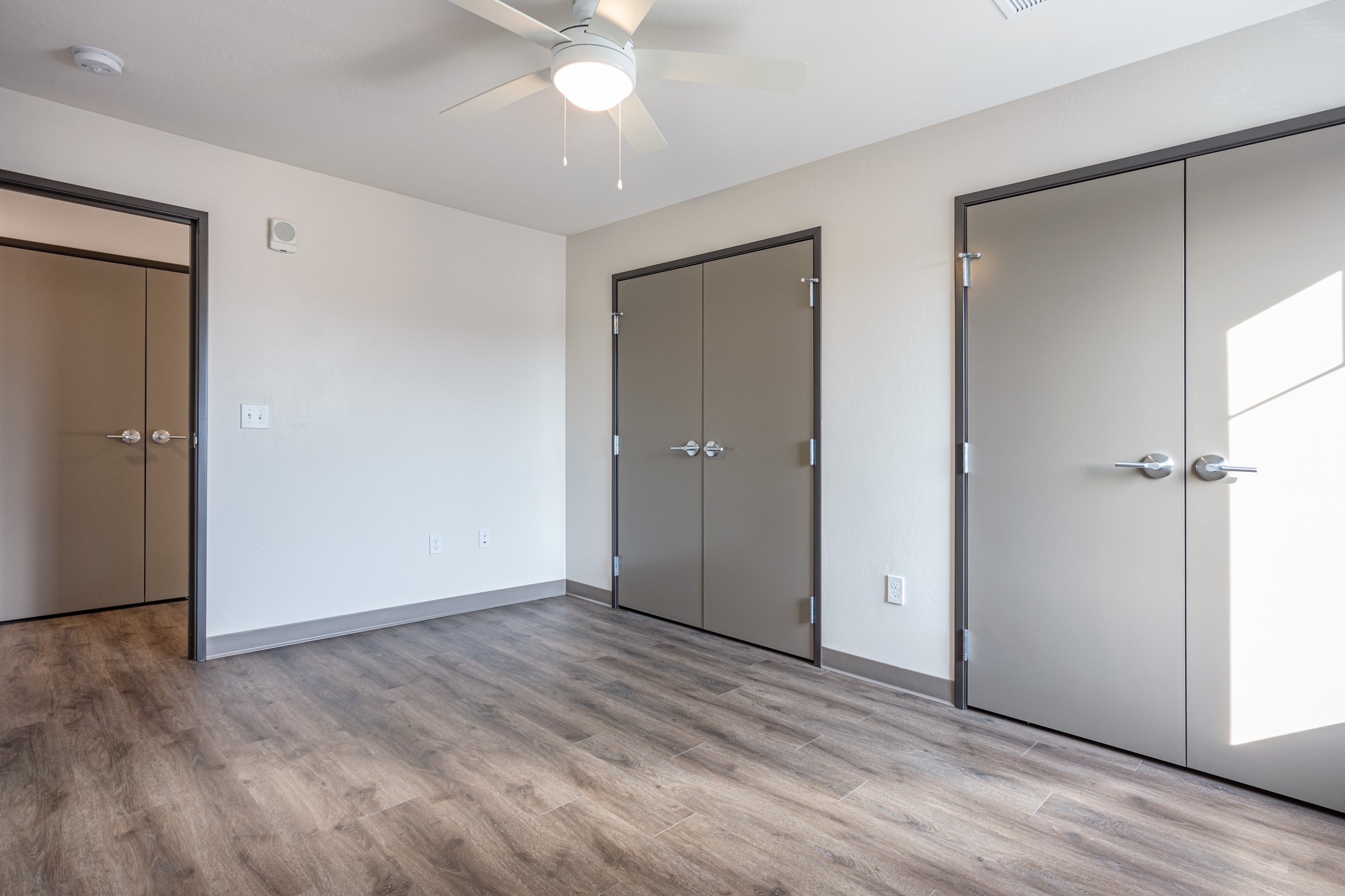Bedroom 3-1.jpg