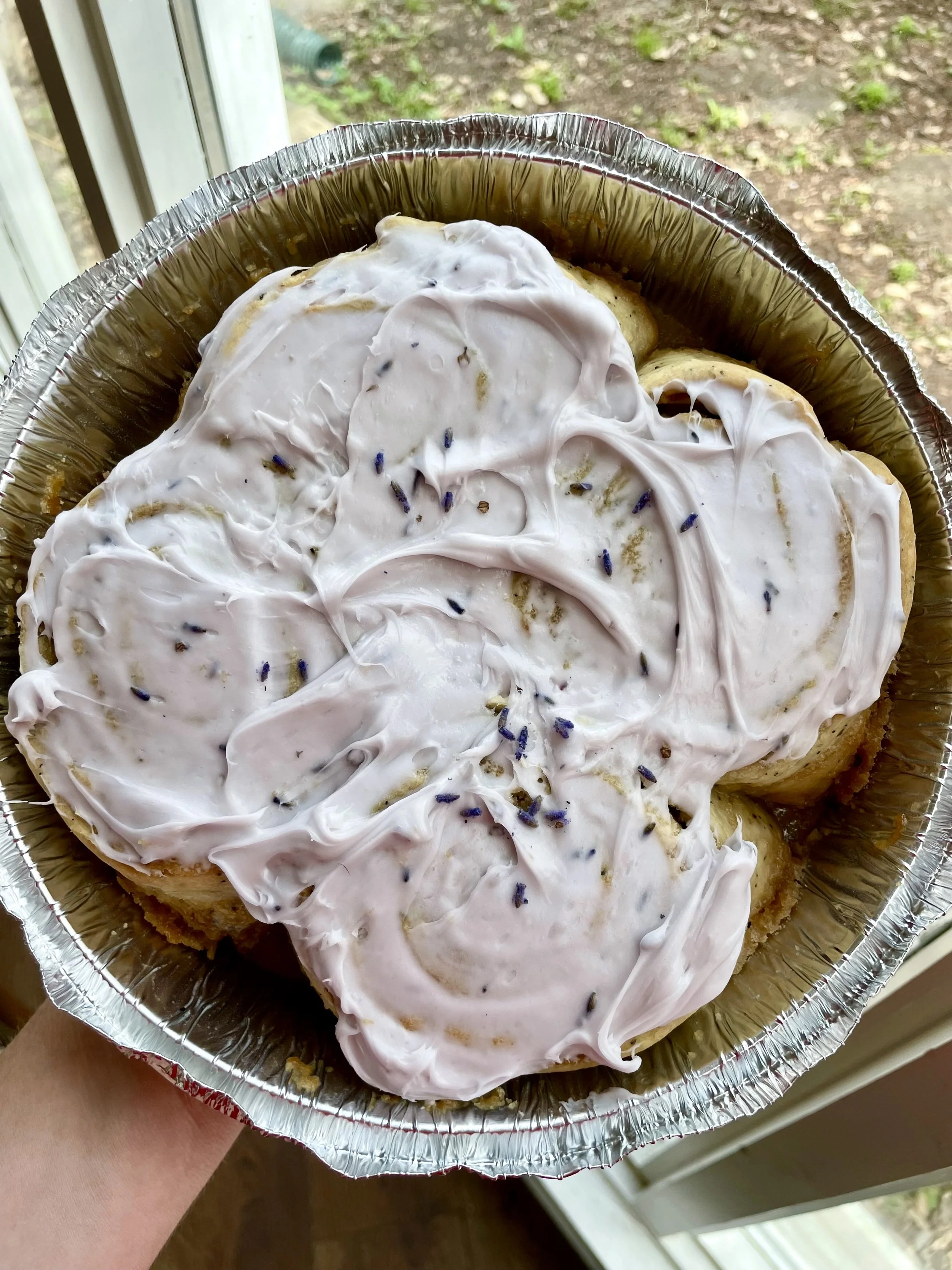 London Fog Sourdough Cinnamon Rolls ($16) (4 pack) (May Only)
