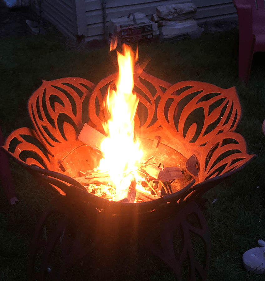 Floral fireplace for Minx (2019)