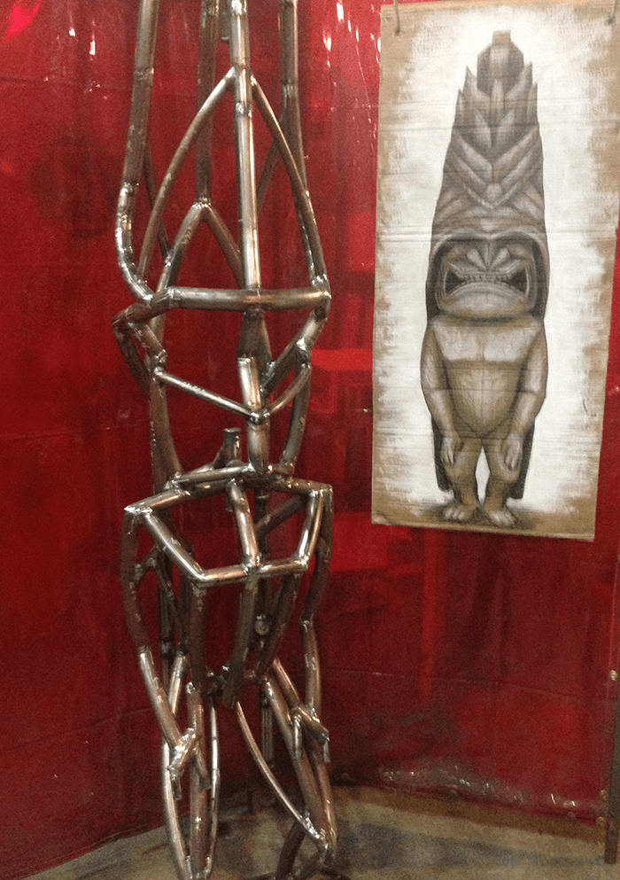 Messenger skeleton and sketch