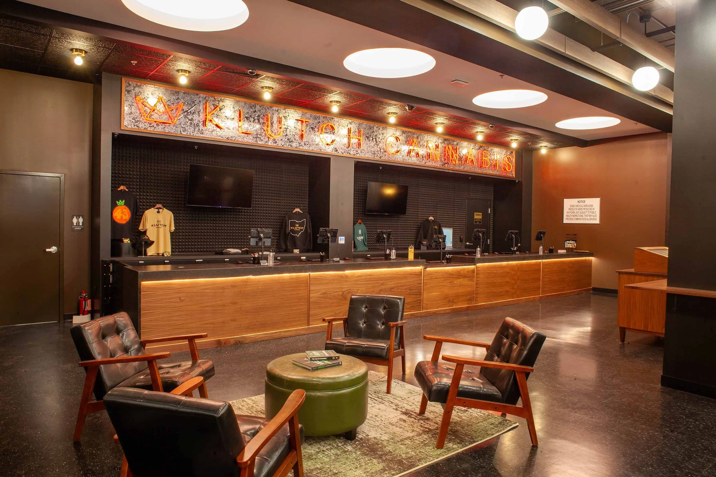 KlutchCannabis_Cleveland_DispensaryFloor-1.jpg