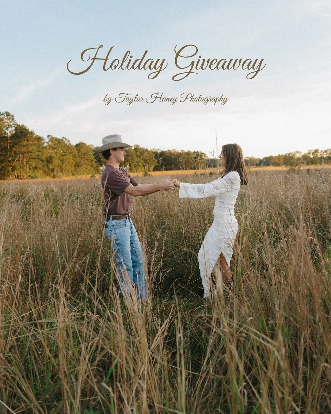 HOLIDAY GIVEAWAY💌

With the holidays coming up, I thought it would be fun to do a giveaway!! 

The winner will receive a 1 hour photo session that can be used anytime in the next year:)

To enter: 
- follow @taylorhaneyphotography
- like and save th