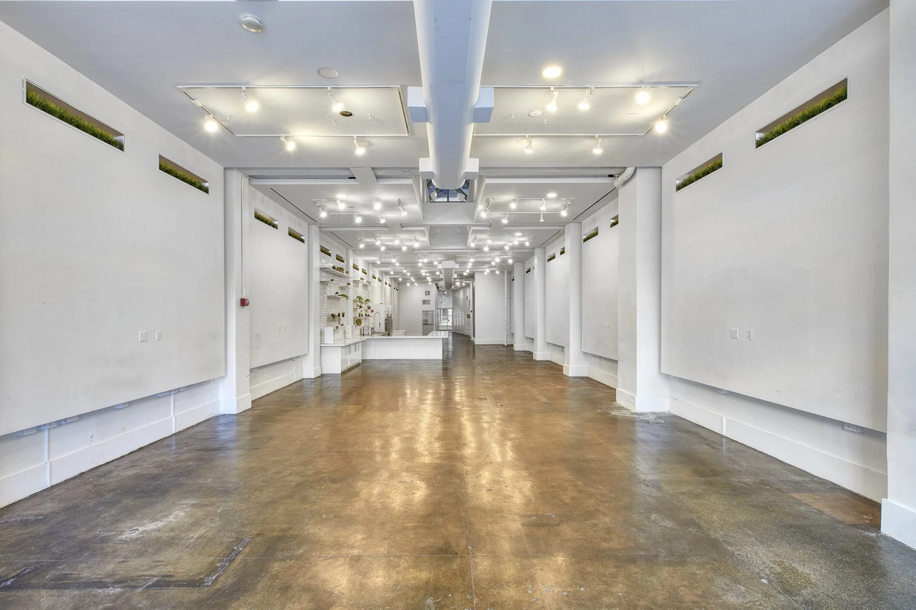 31_EAST_17TH _STREET_6M8A1851_e 1.jpg