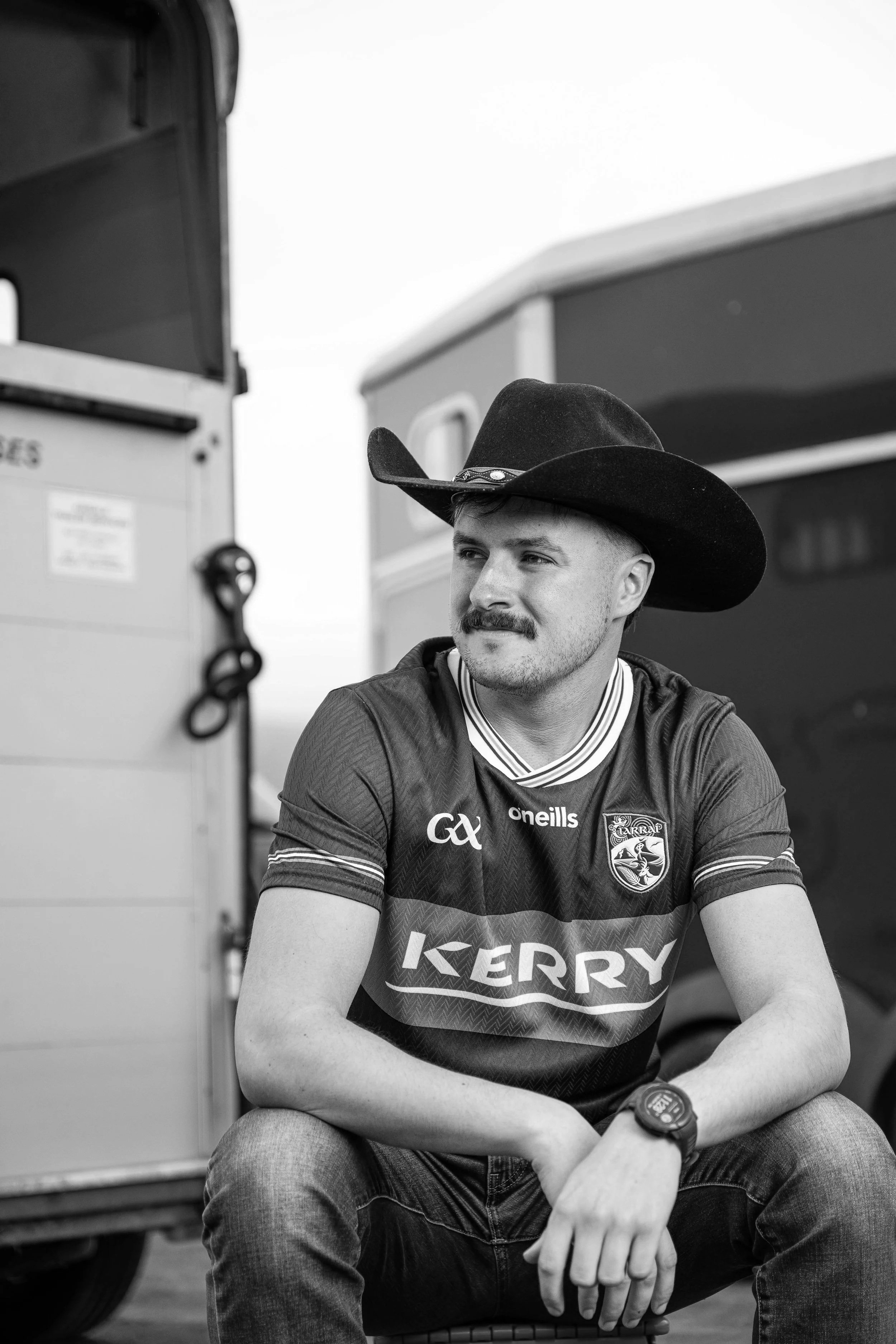 Séaghan Ó Súilleabháin
(The Kerry Cowboy)
Content Creator and TV Presenter   Education, Gaeilgeoir,Presenter, TikTok 