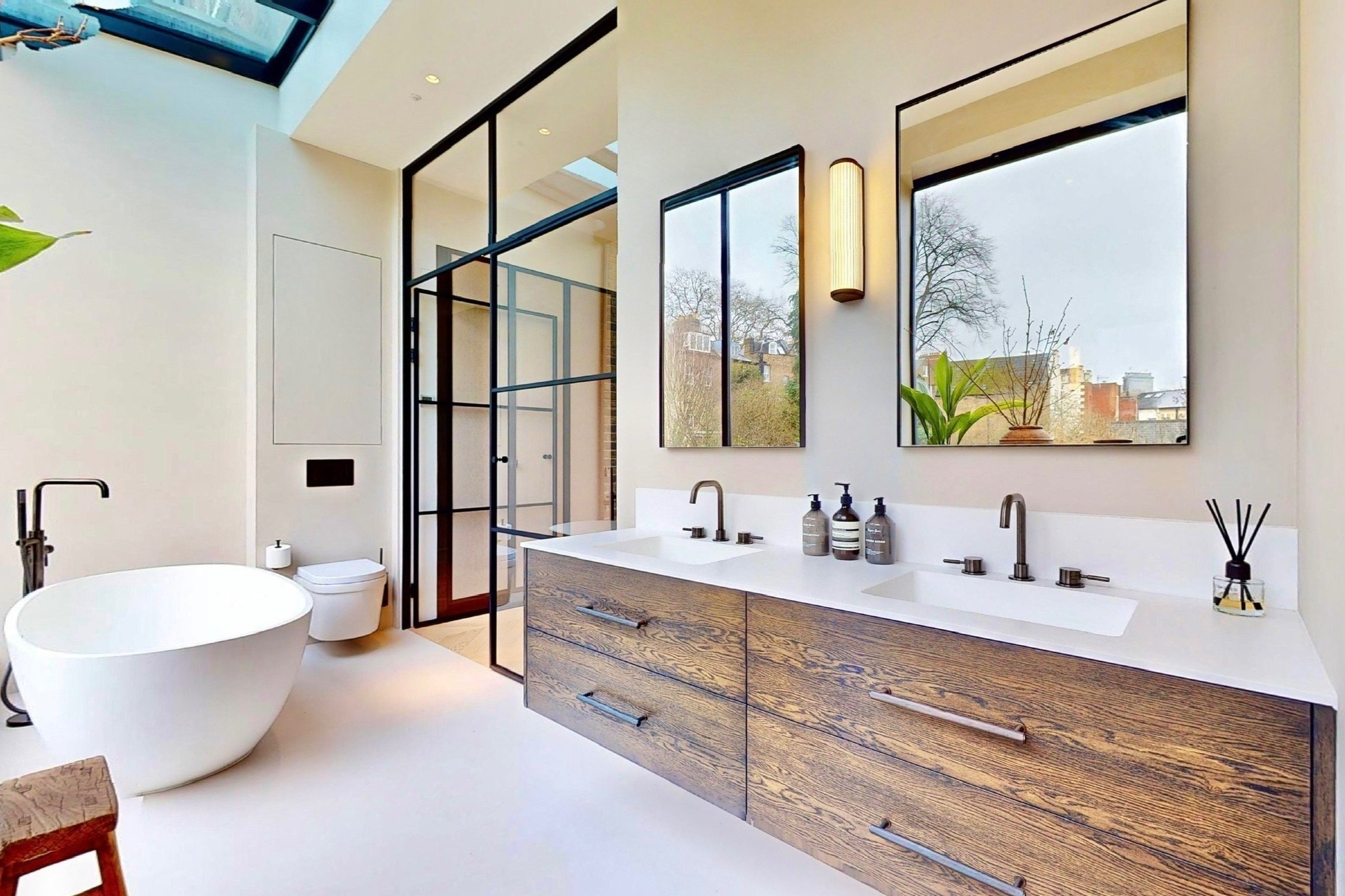 PELHAM+%26+Co.%2C+Christchurch+Hill%2C+Hampstead%2C+London.jpg