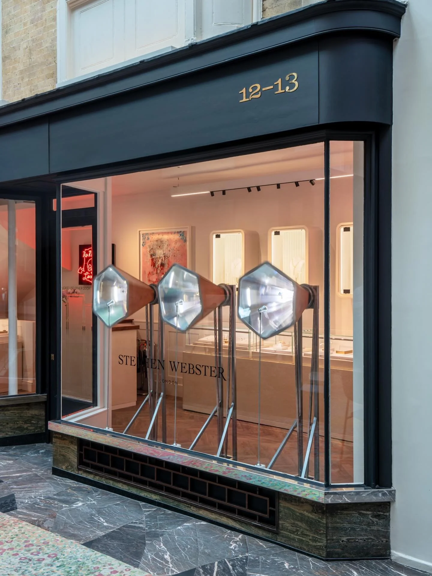 The new Stephen Webster flagship at Burlington Arcade.
PELHAM &amp; Co were proud to deliver the full construction of this project, including the bespoke jewellery display units, all produced by our in-house joinery team.
Working closely with the des