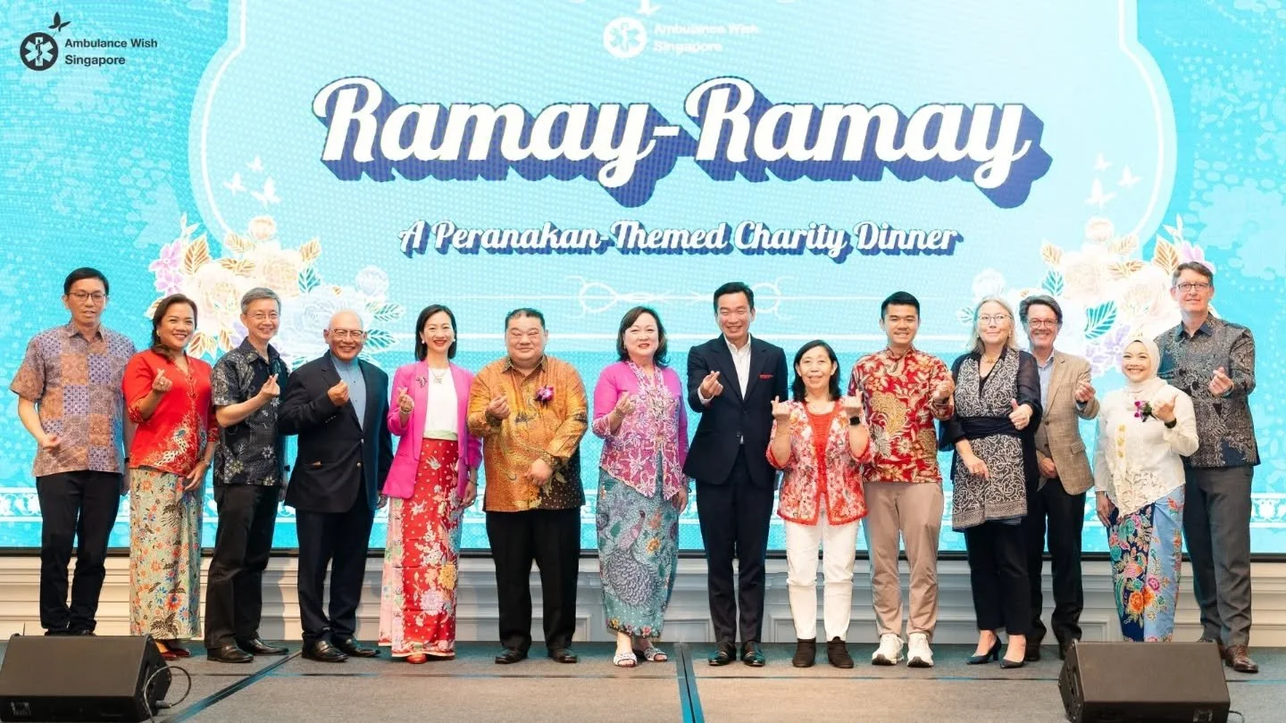 Honored to be a Special Guest at the @ambulancewishsg Ambulance Wish Singapore's &quot;Ramay-Ramay: A Peranakan-Themed Charity Dinner&quot; last month! 

​The spirit of &quot;Ramay-ramay&quot; (together) truly shone through by the sharing and celebra