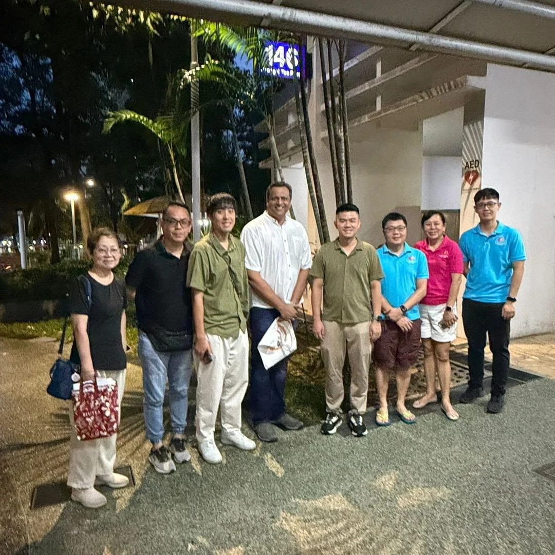 [4 Dec 2025- House Visit at Blk 146]

Another great house visit connecting with residents at Blk 146, concluding visits for this block.

It was a joy to meet Mr Hadiman and his son, and see the beautiful antique clock in their home which happened to 