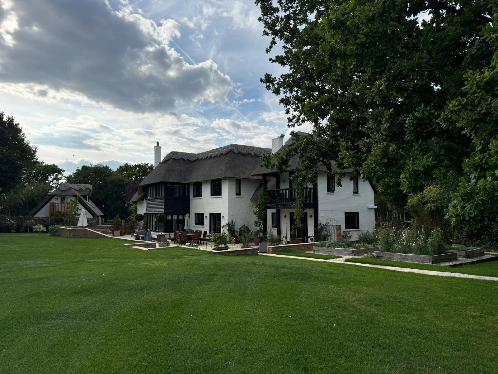 PHOTO-2025-11-10-20-32-19 2.jpg