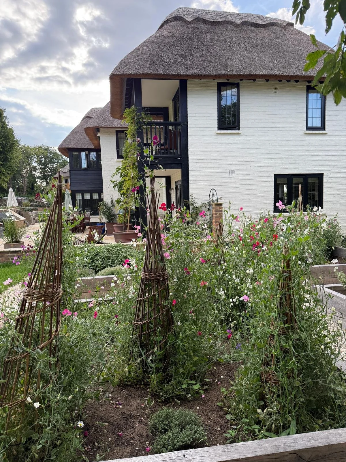 PHOTO-2025-09-22-19-42-56 (2).jpg