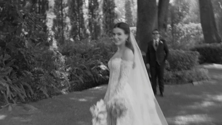 Newlyweds, beautifully in motion 🤍
&bull;
&bull;
&bull;
#weddingphotography #bride #couplephotography