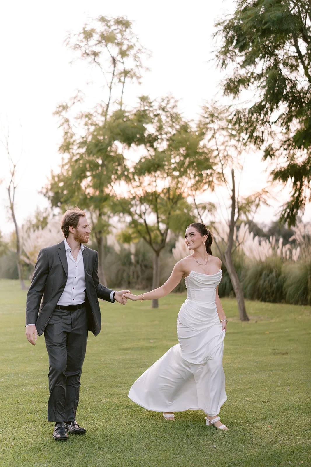 Geneva&Daniel-Sneak Peak-5.jpg