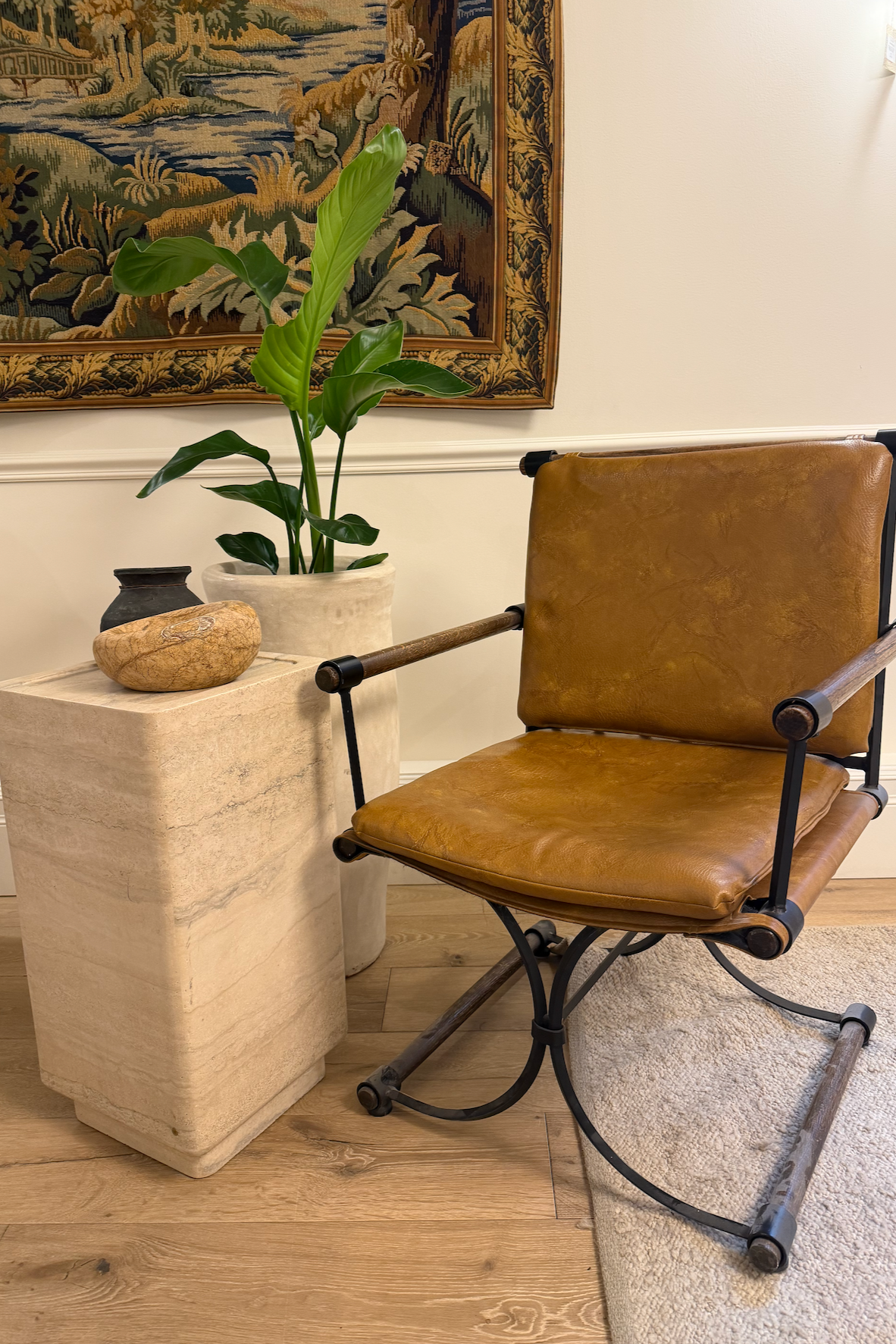 Genesis Plinth · Natural Travertine
A grounding form carved from natural travertine, paired with pieces from the Trove Vintage Collection. A moment of pause, a place to rest—where the story begins, just because.