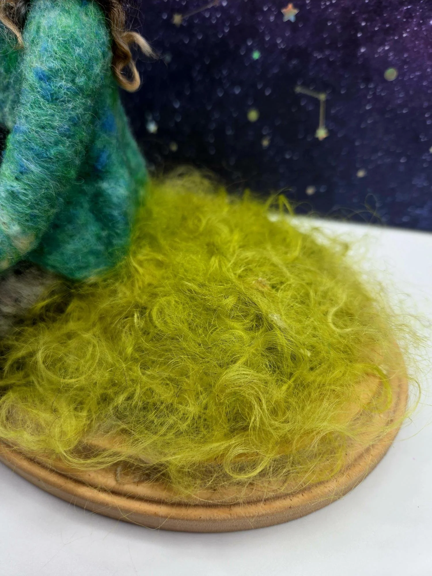 needle-felted-grass-cloud-base-green-wool-texture-closeup.jpg.jpg