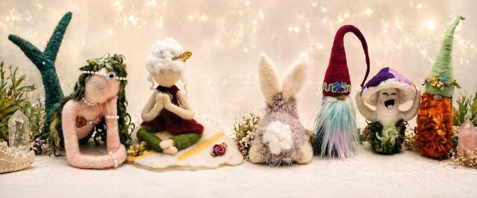 A collection of handmade needle-felted companions, fairy dolls, soft guardians, and spirit-born art pieces created by DeAn’Na at The Elemental Lantern.
