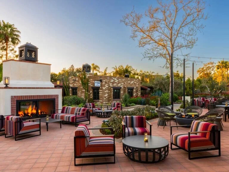 Estancia-La-Jolla-resort-horz-6-768x576.jpg