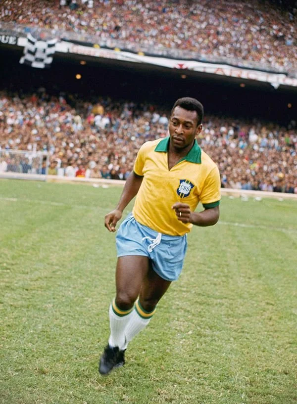 Beyond the Field: How Fútbol Jerseys Translate Sport into Style