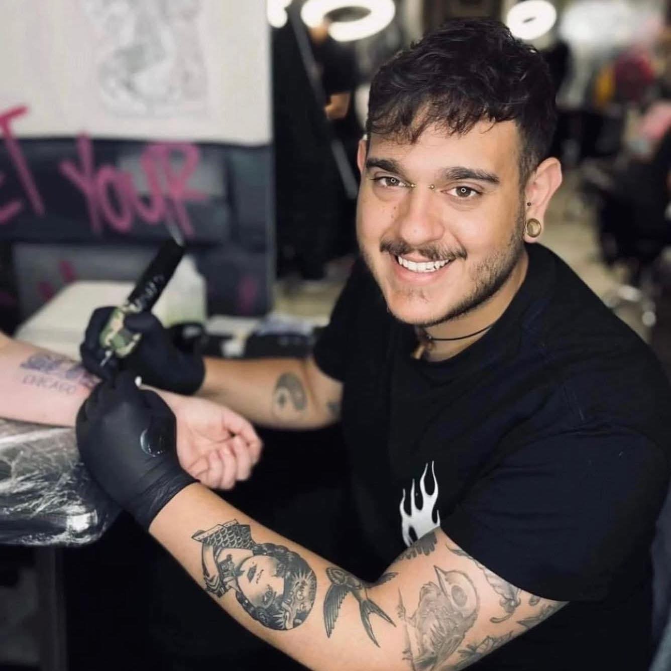 Bruno Mazallo tatovør hos Lind Studio