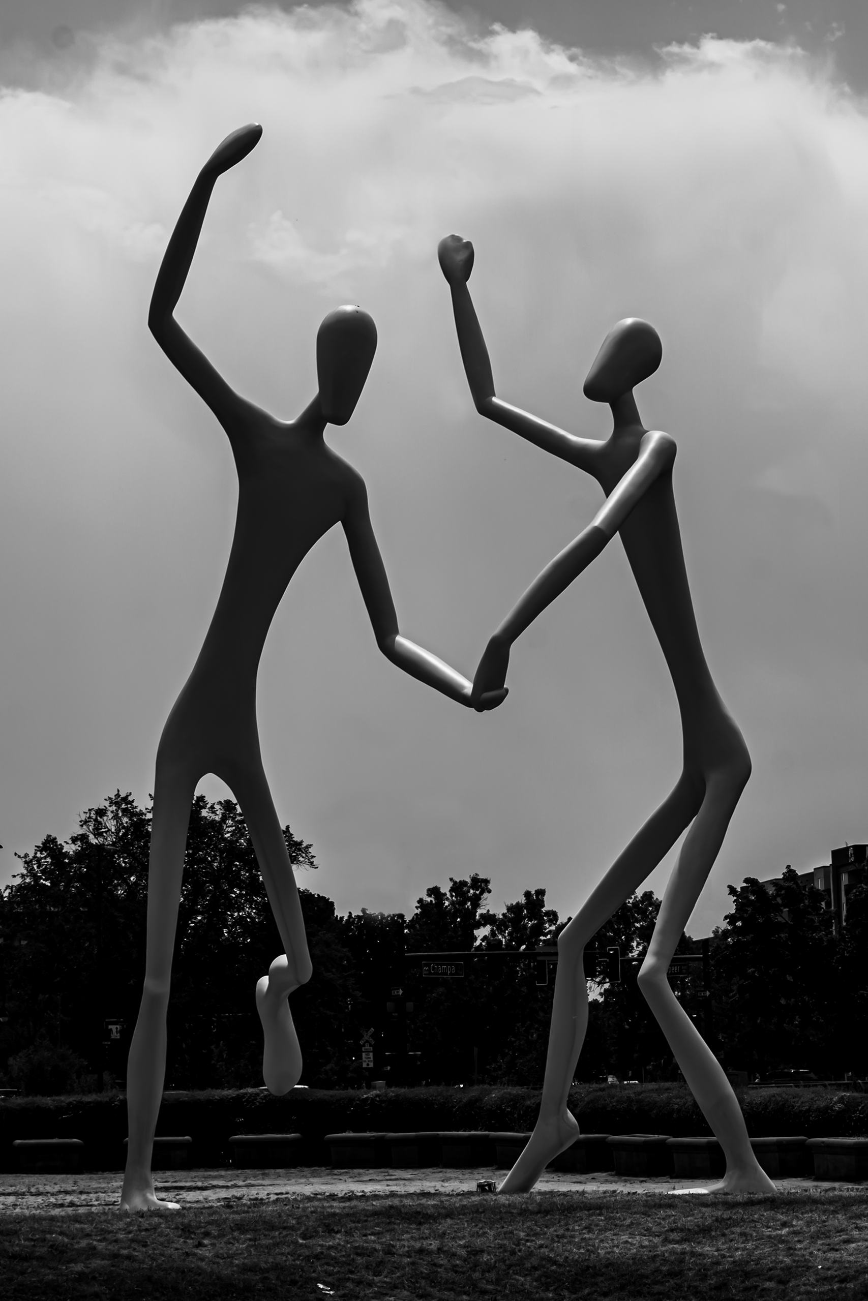 DancersBNW.png