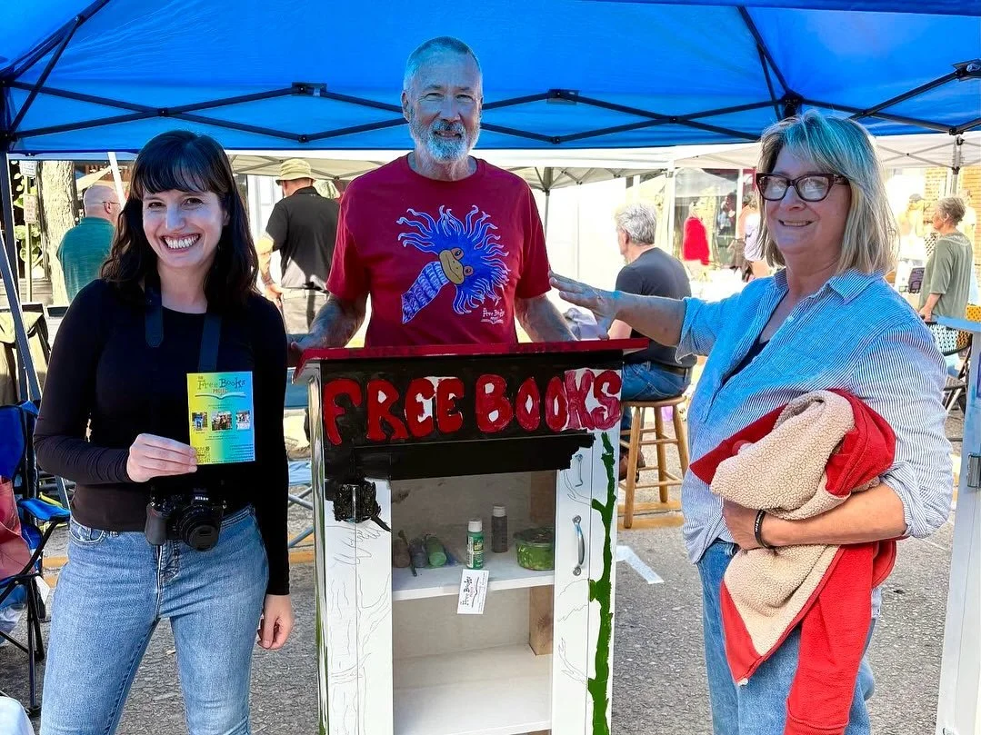 We had such a great time at the Collingswood Book Festival yesterday! 🙌 Thank you so much @collsbookfest for having us (&amp; giving us such a great location for our booth!) Thank you @breinmortez &amp; @externalfreedom of @wlhartistscollective for 