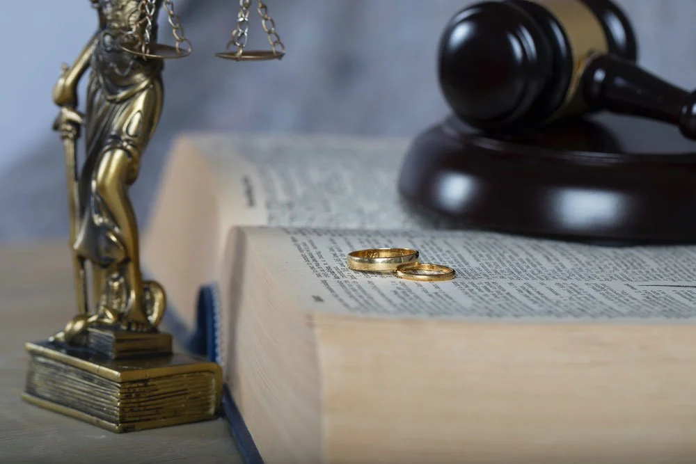 Temporary Orders in Texas: Why the First 60 Days of Your Divorce Matter More Than You Think