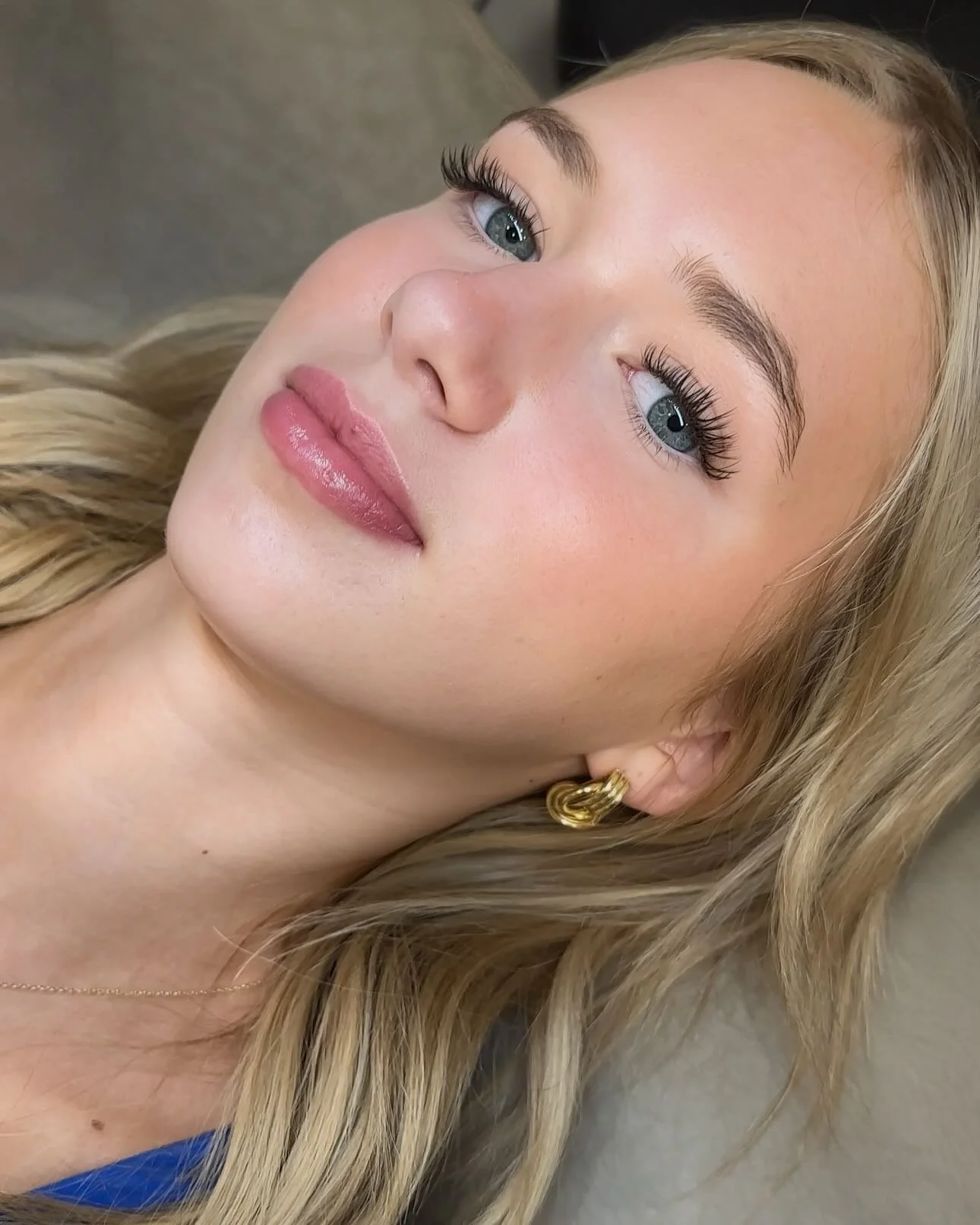 Timeless classic lashes ♡ Elegant look, perfect for any occasion 🪽

#ClassicLashes #LashBeauty #minneapolis #northloop #lashextensions #lashtechnician #lashartist