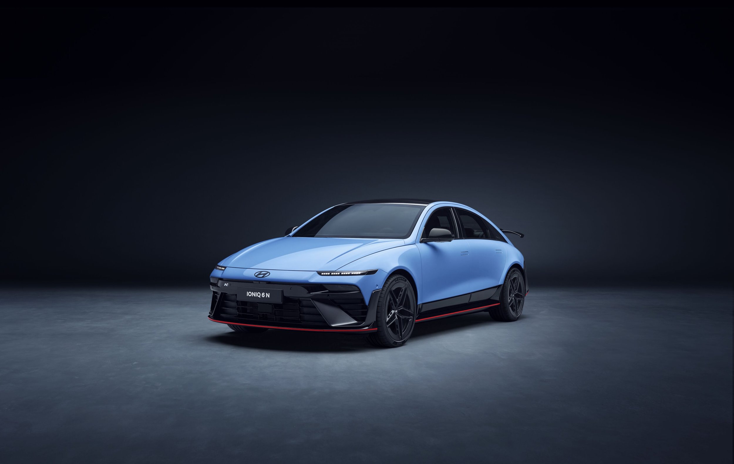 12_IONIQ 6 N_Studio_Front Quarter.jpg