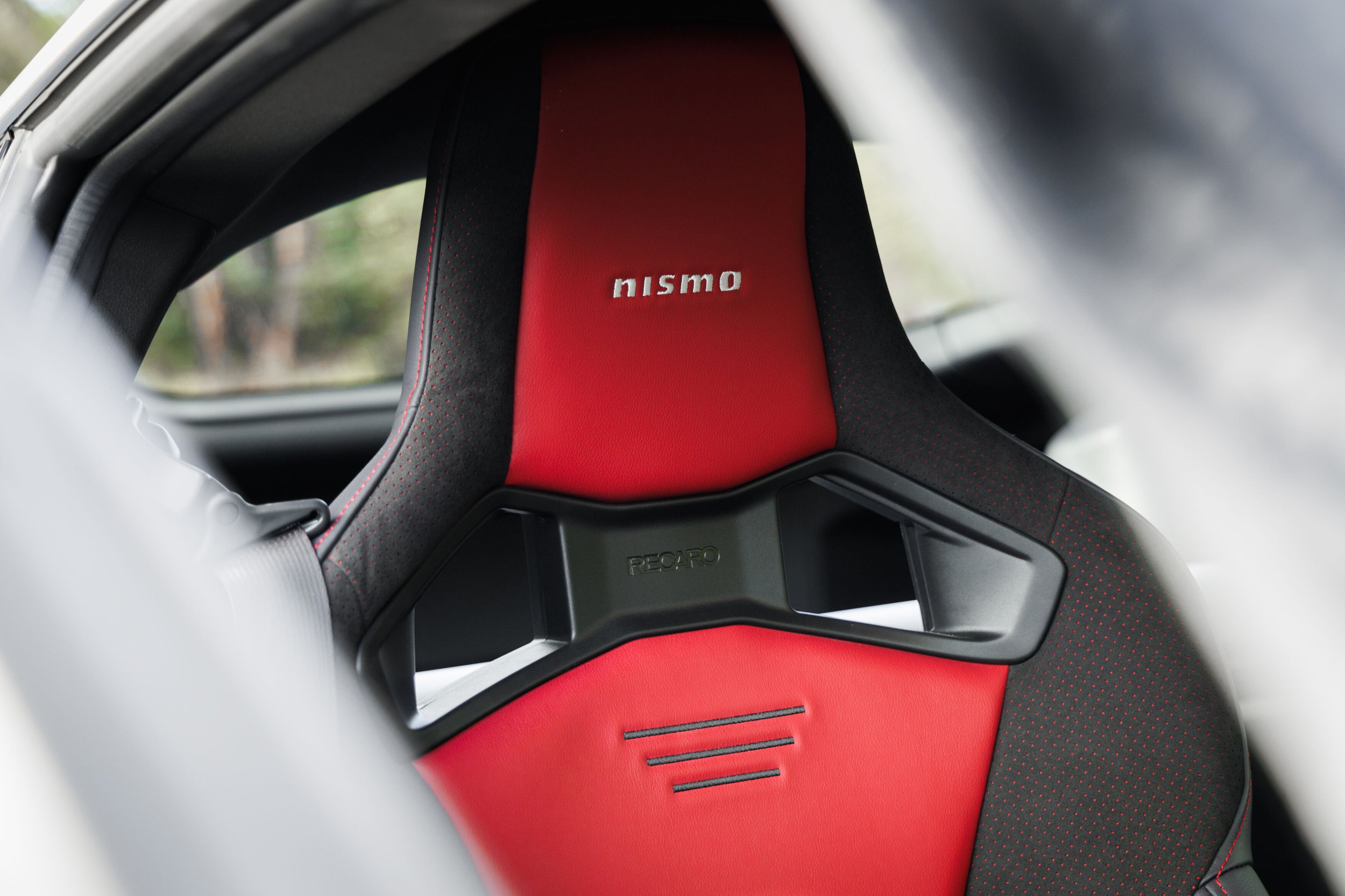 Taking_performance_to_new_heights__Nissan_Z_NISMO_unleashed_on_Lake_Mountain_with_the_iconic_flagship_now_available_for_order_through_Nissan_showrooms (10).jpg