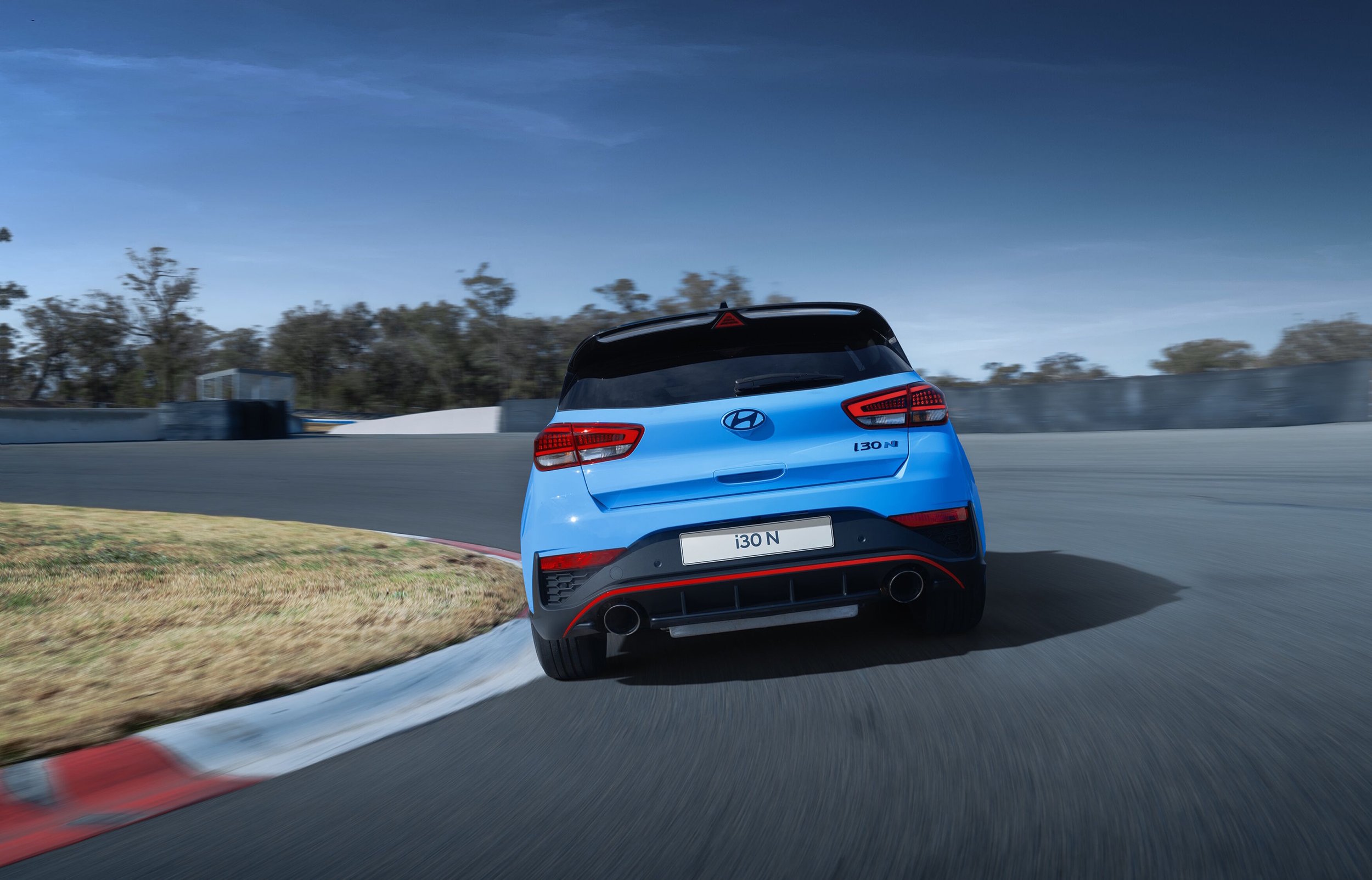 Introducing_the_Hyundai_2025_i30_N__new_safety_and_technology,_same_exhilarating_performance (3).jpg