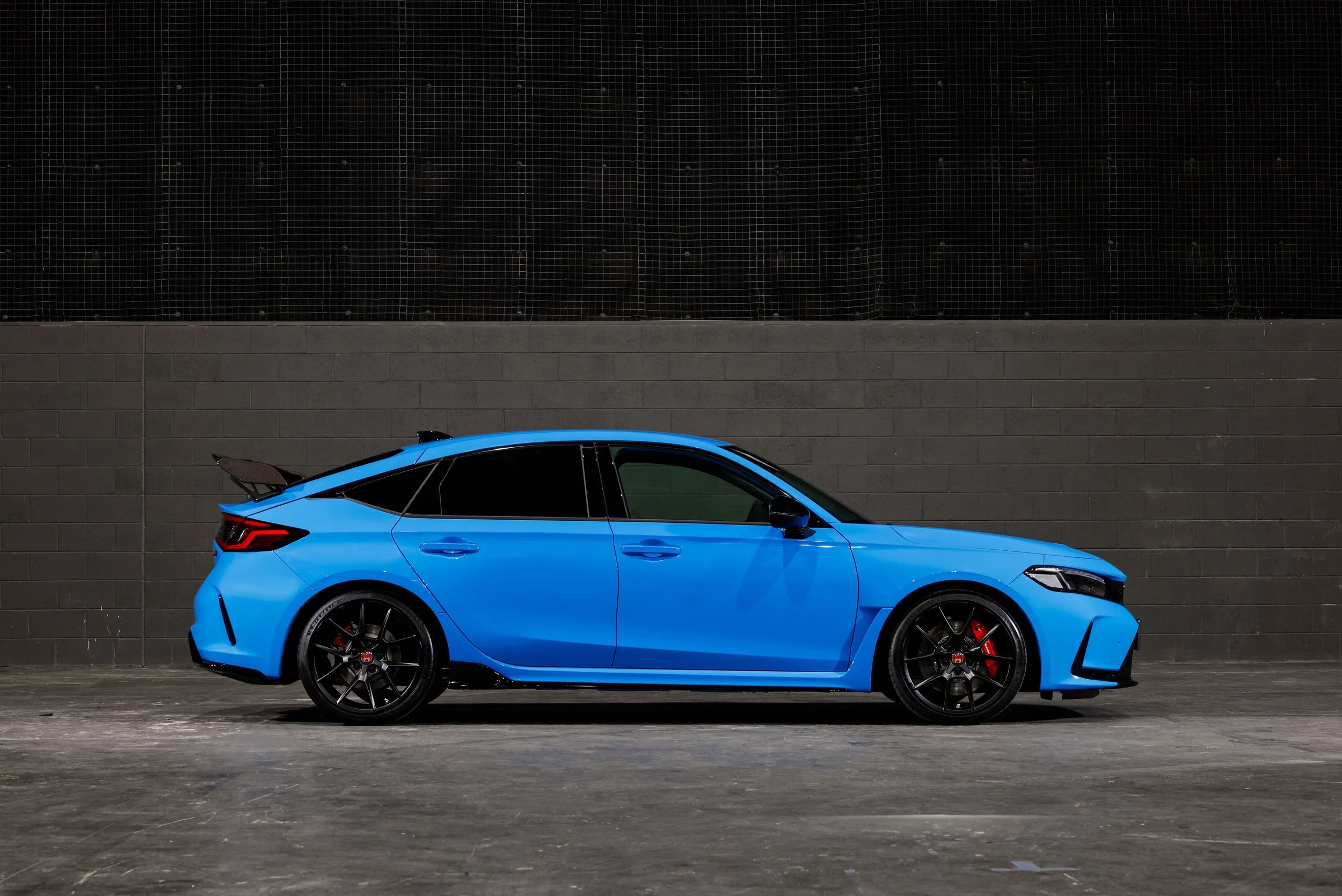 Type-R...01.jpg