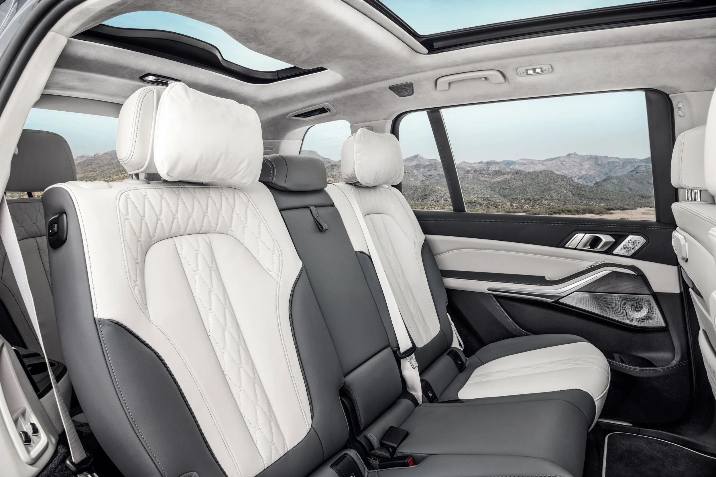 BMW_Australia_announces_pricing_for_new_BMW_X7_flagship_ahead_of_Q4_introduction (20).jpg