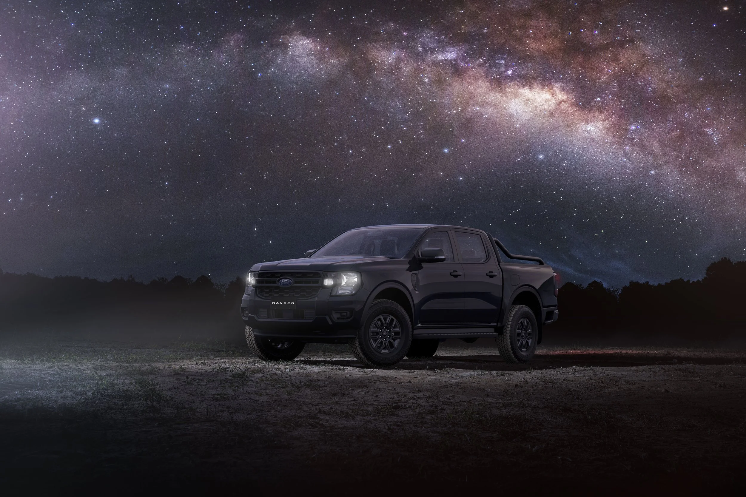MY26 Ranger Black Edition Front Desert Dark 2 - Black.jpg