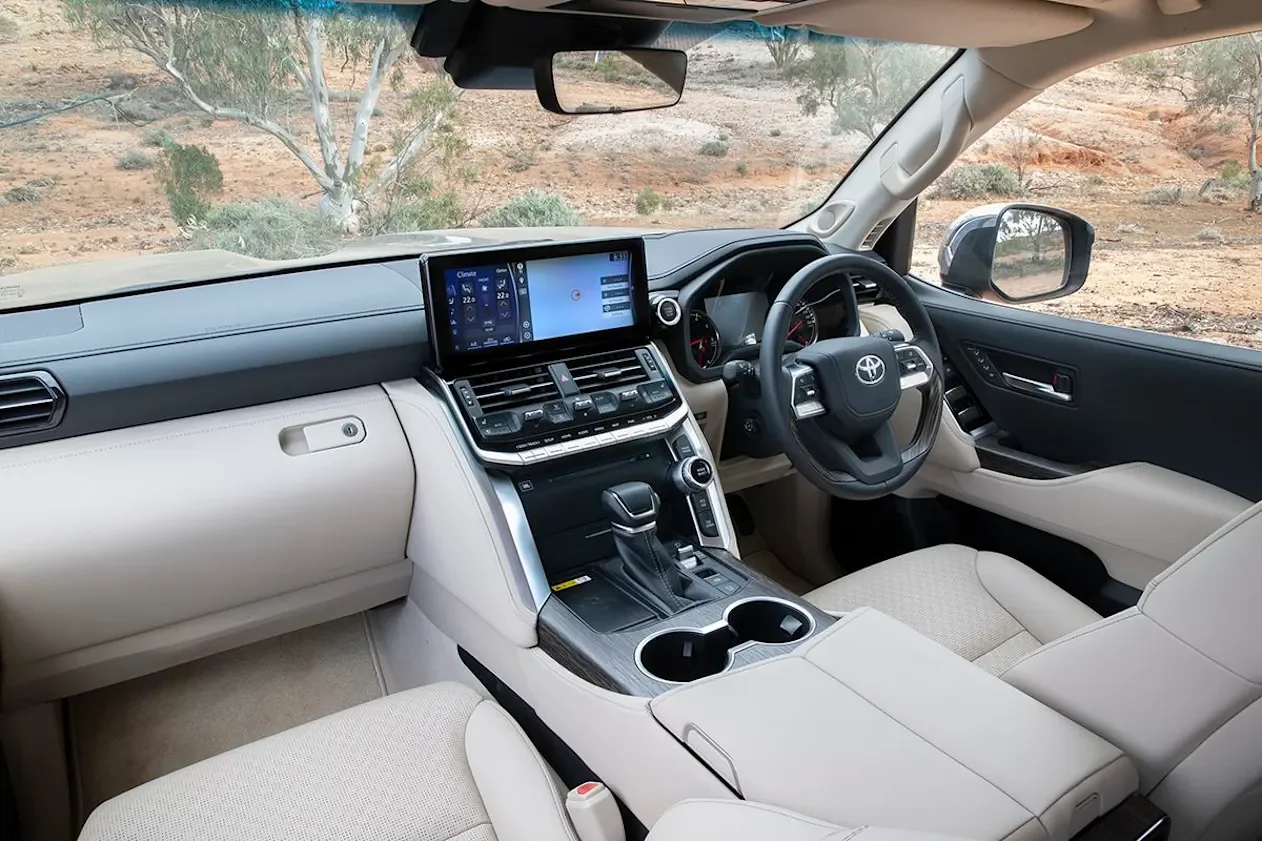 2022-toyota-landcruiser-sahara-suv-grey-1200x800-(5).webp