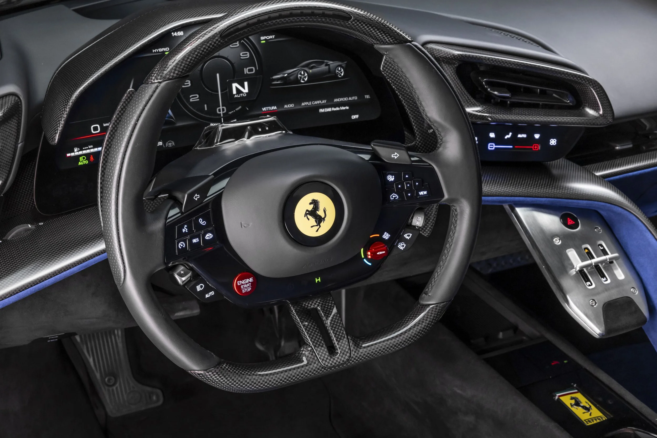 849_Testarossa_media_int_08.jpg