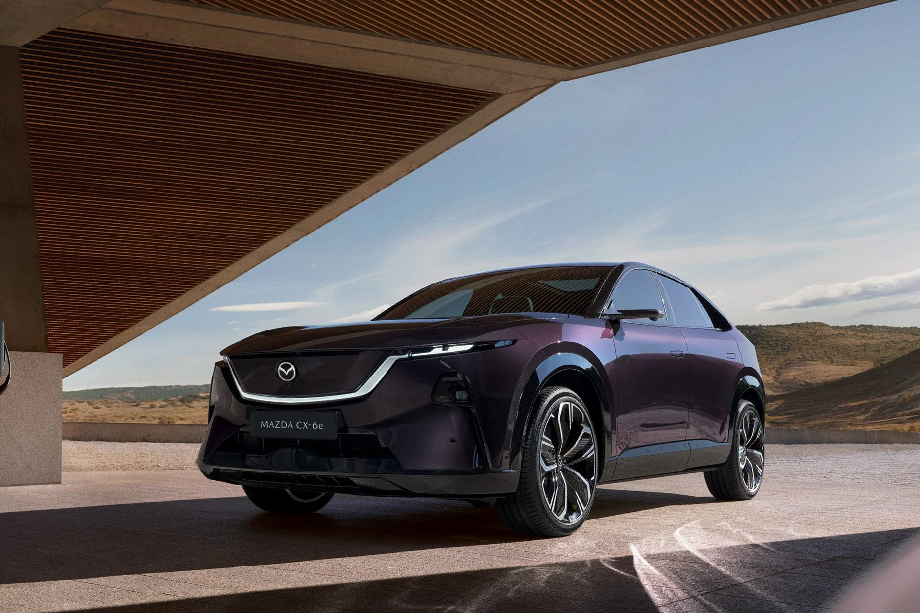 Mazda unveils All-Electric Mazda CX-6e