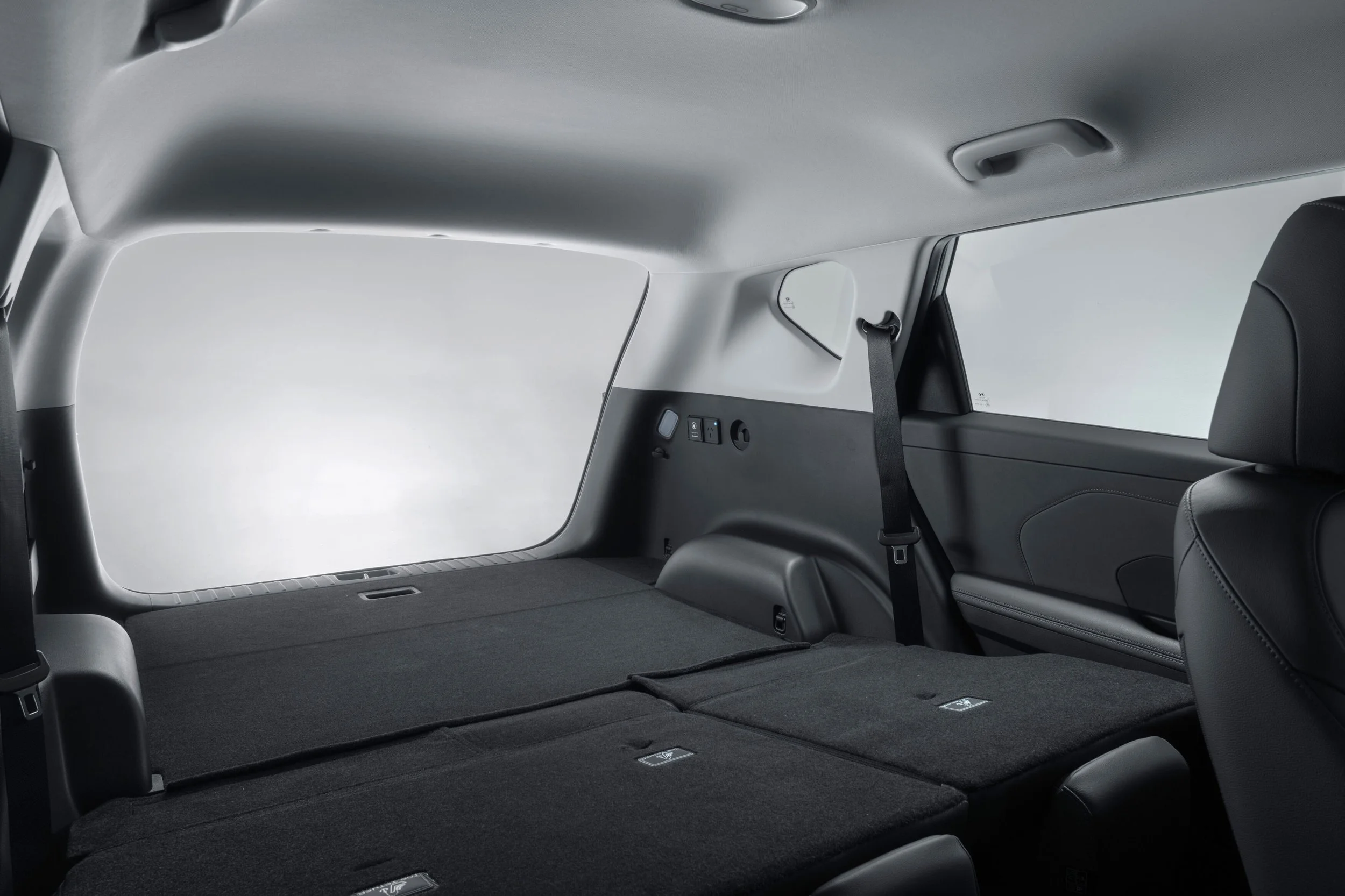 Hyundai ELEXIO - 11.jpg