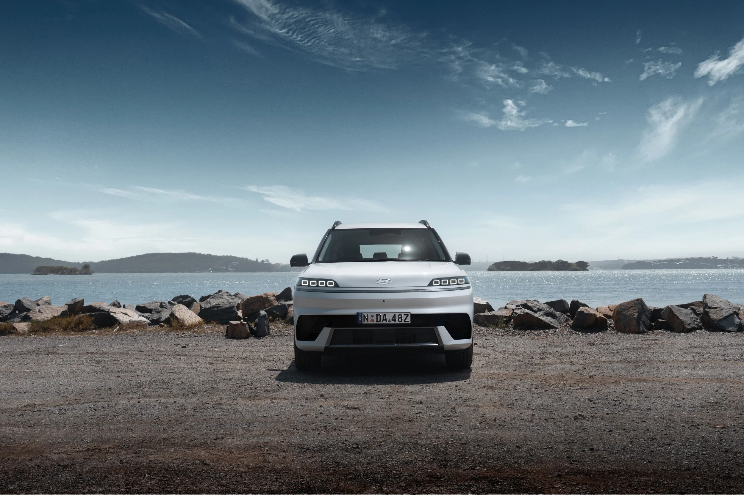 Hyundai ELEXIO - 03.jpg