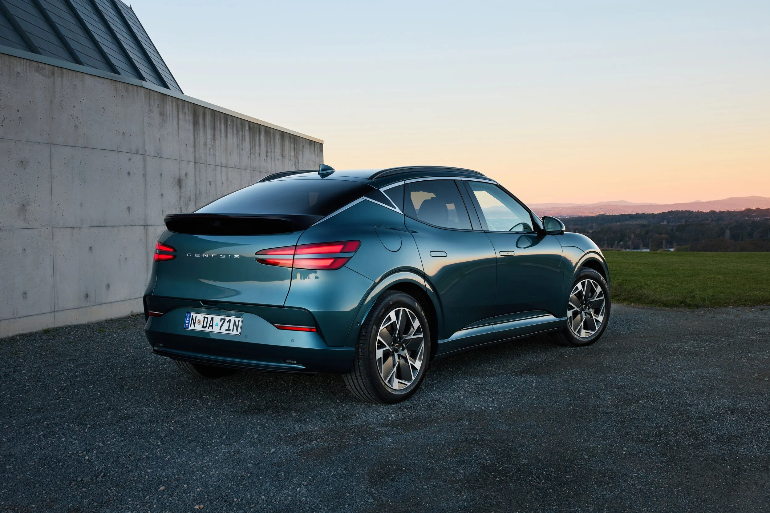 2027 GV60 ADVANCE - 002.jpg