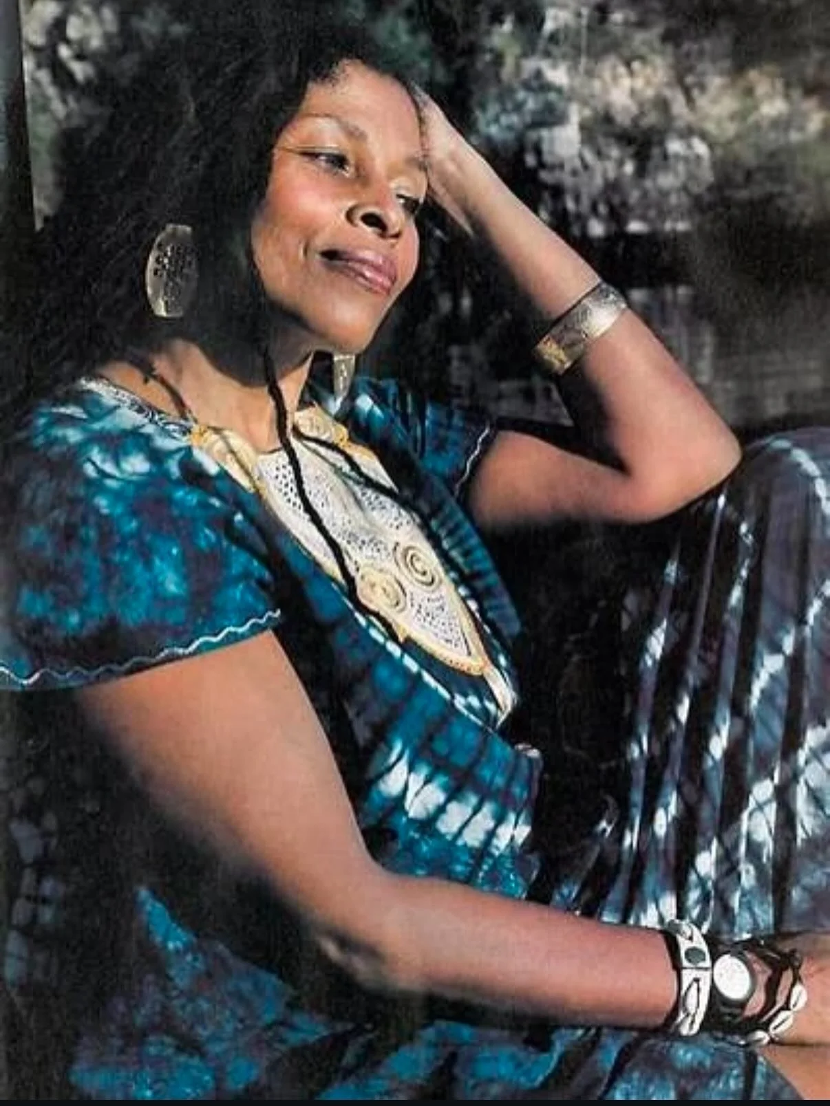 r/evolution is love. 

Rest in peace and power, Assata Shakur. ❤️&zwj;🩹🖤