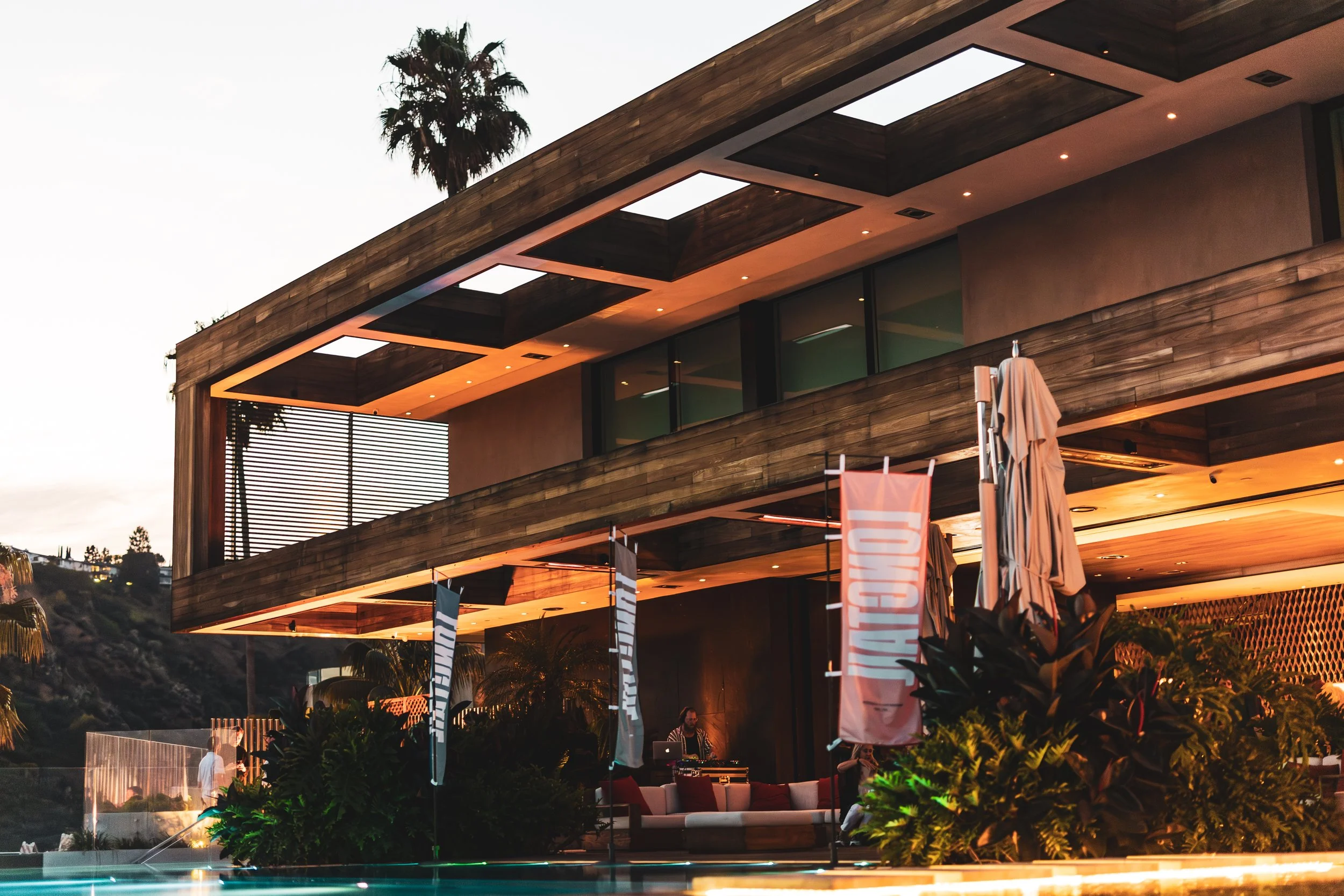 LONGTAIL 25 - YAER x RS-1128.jpg