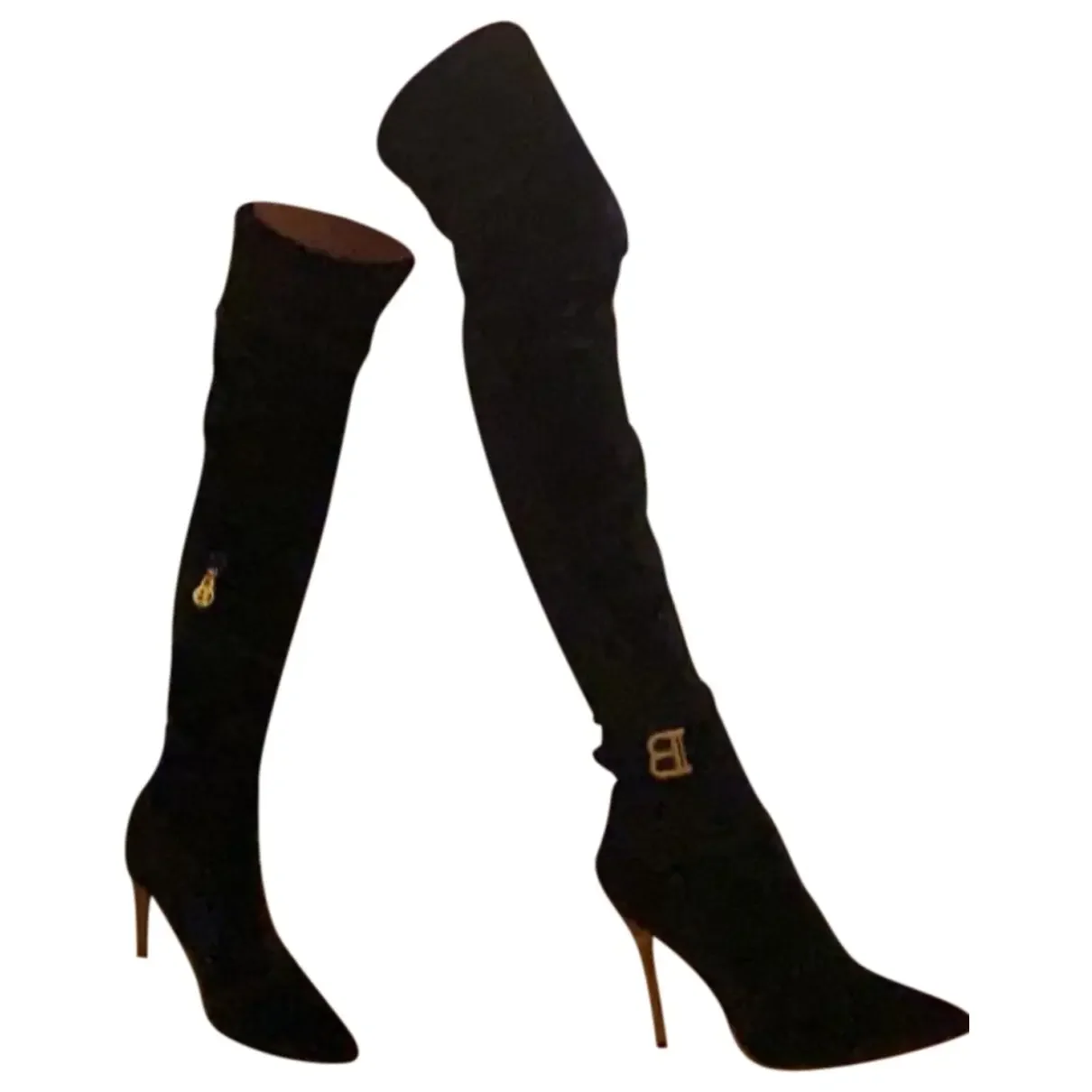 black-velvet-balmain-boots-30197313-2_5.webp
