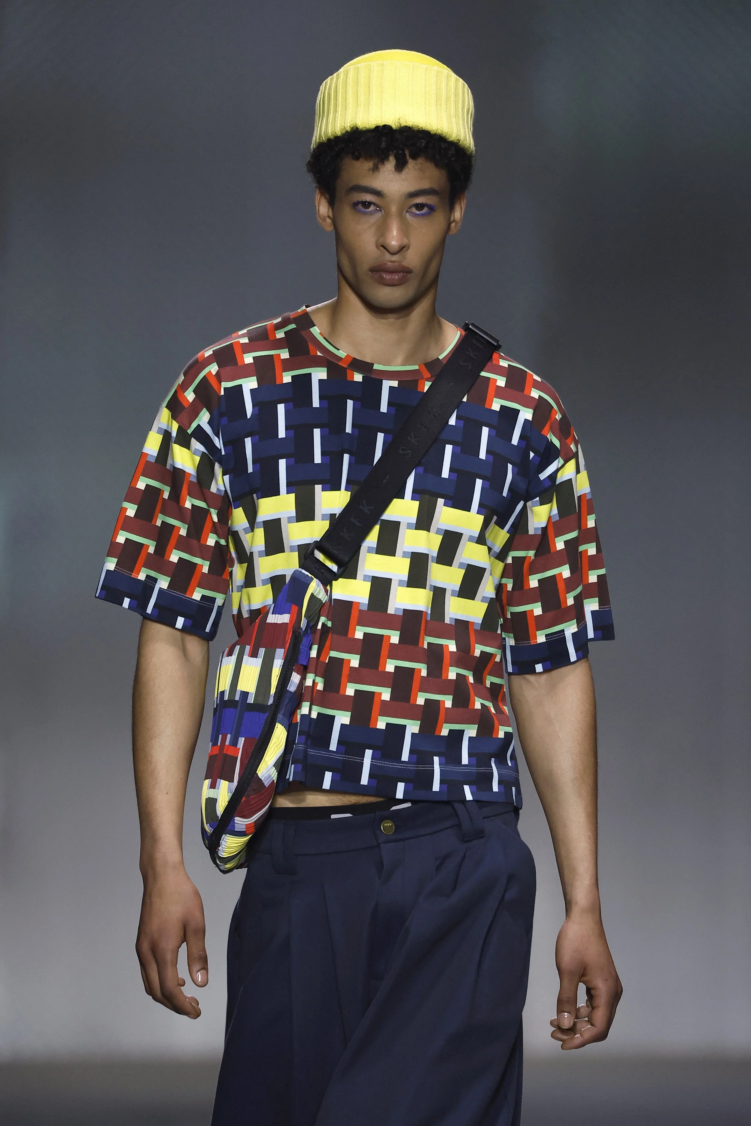 080_37_look_SKFK 110106.JPG