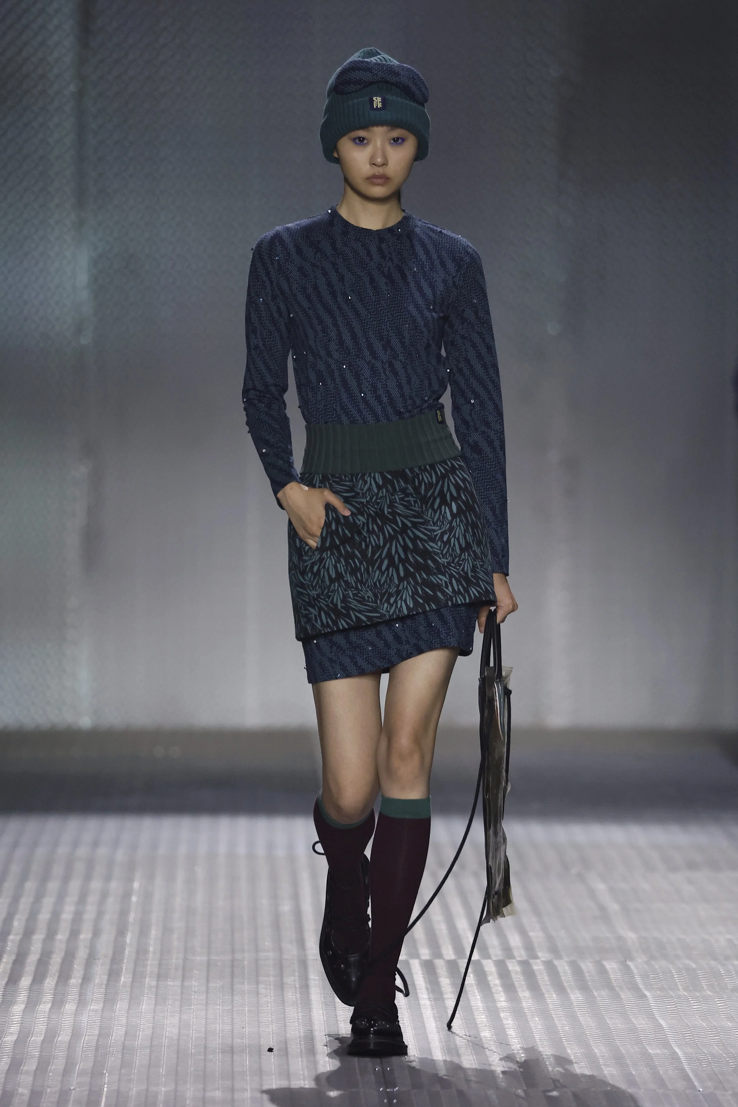 080_37_look_SKFK 110589.JPG