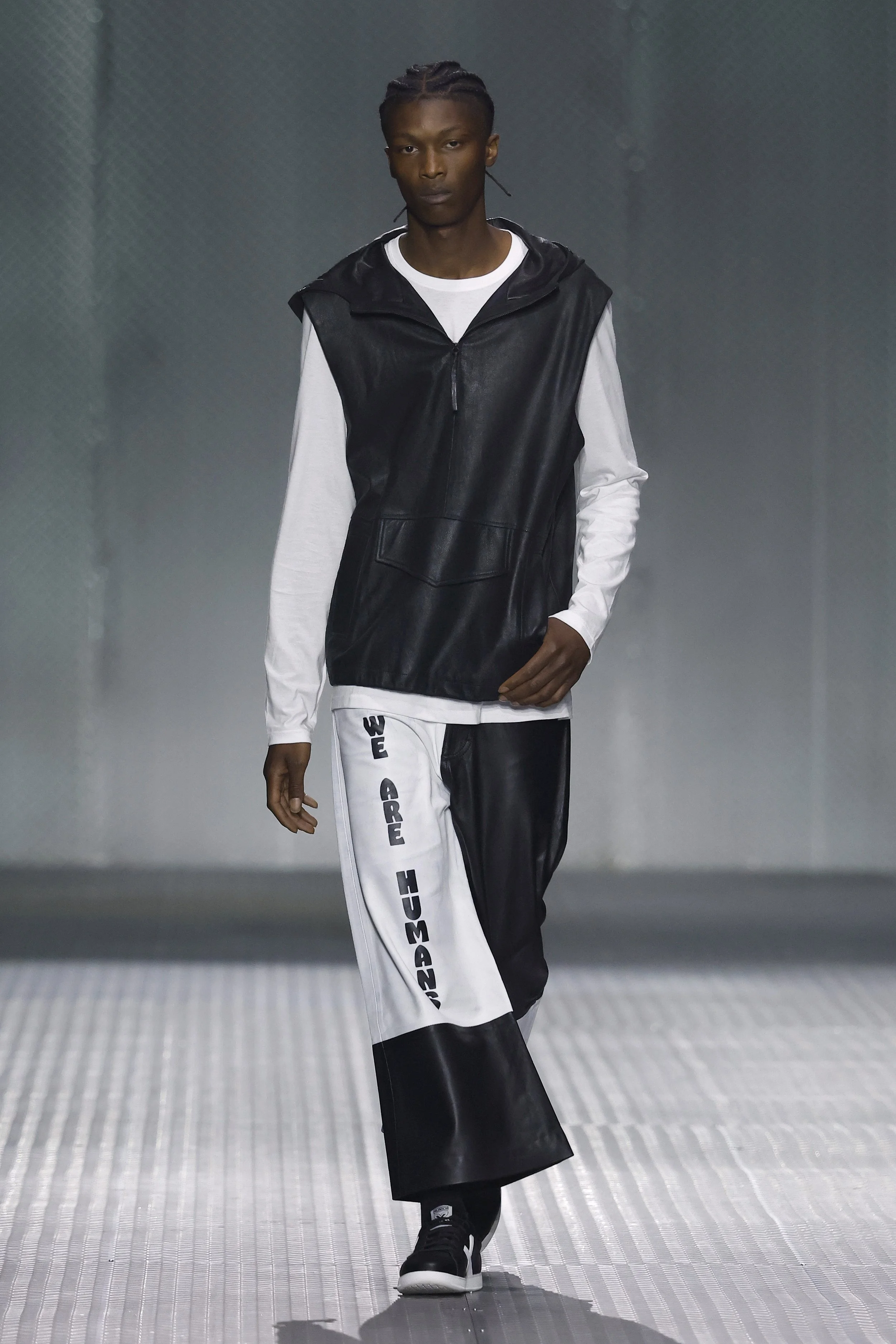 080_37_look_RicardoSeco 110126.JPG