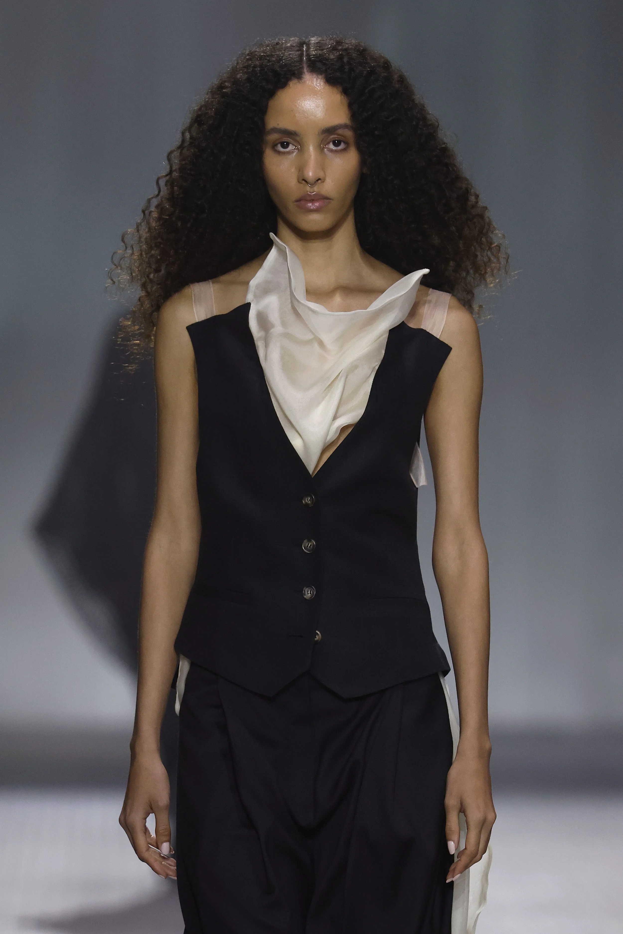 080_37_LOOK_ADominguez 111408.JPG