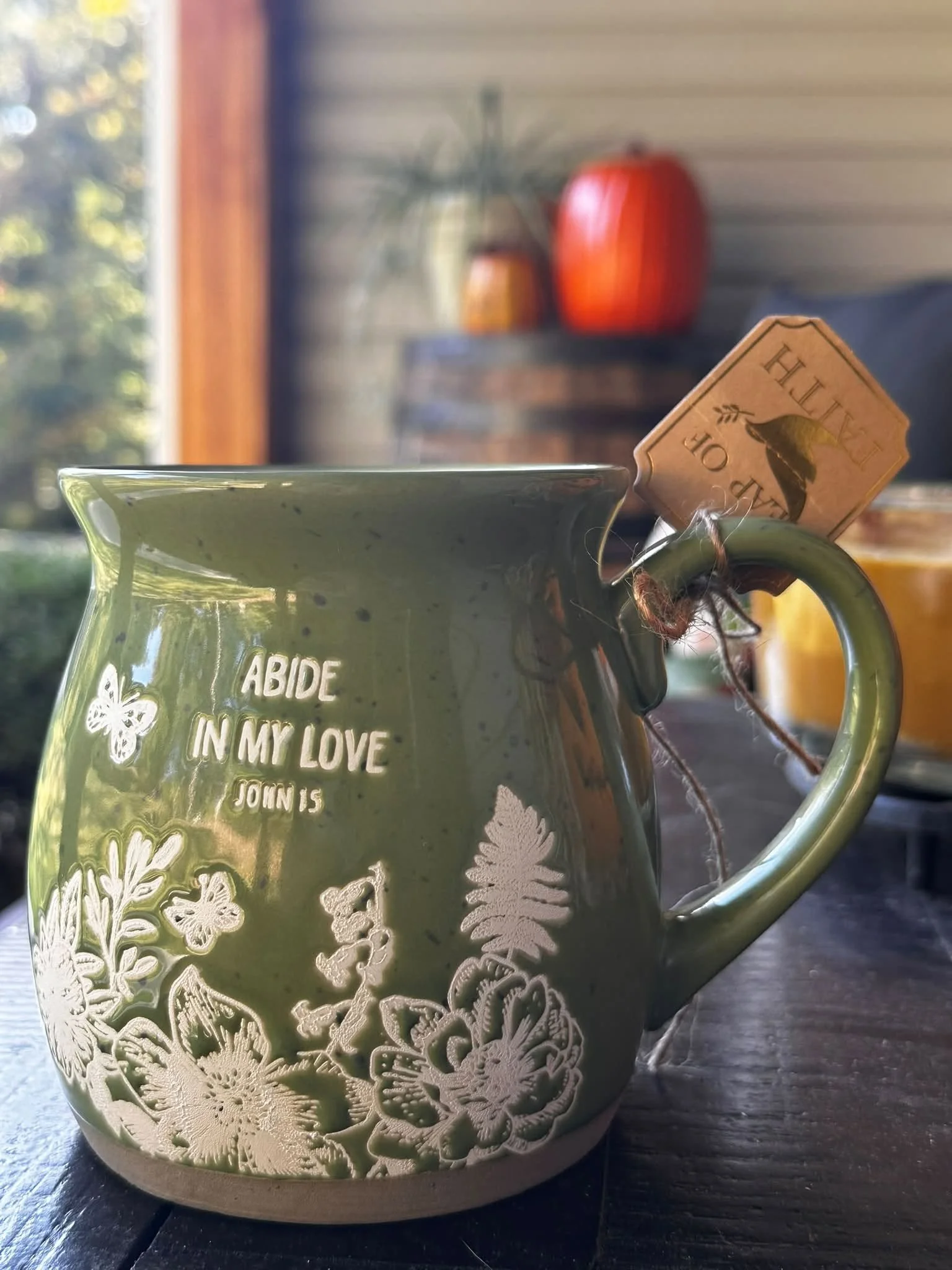 ceramic 23-ounce mug