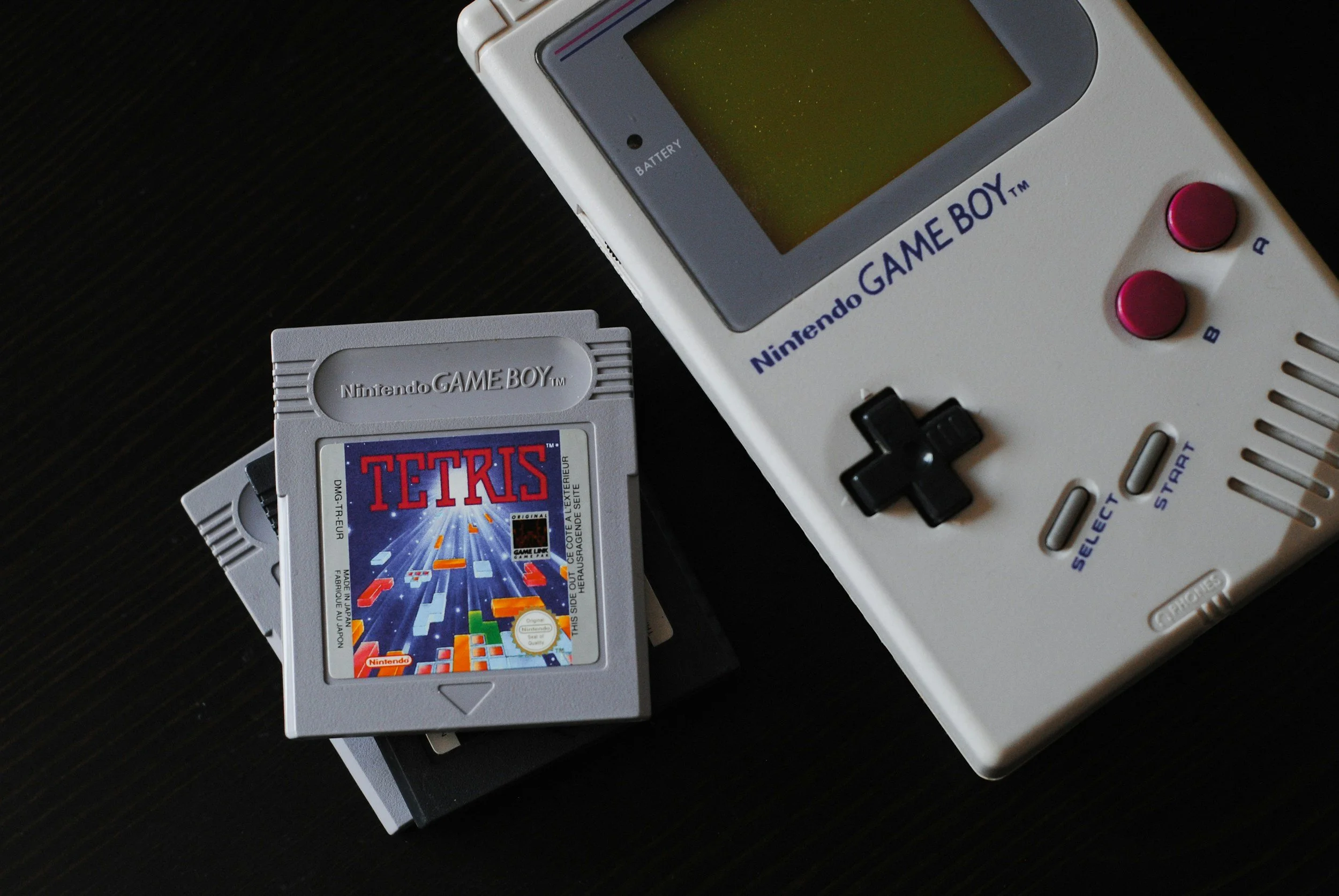 The History of Gameboy: The Handheld Device That Started It All